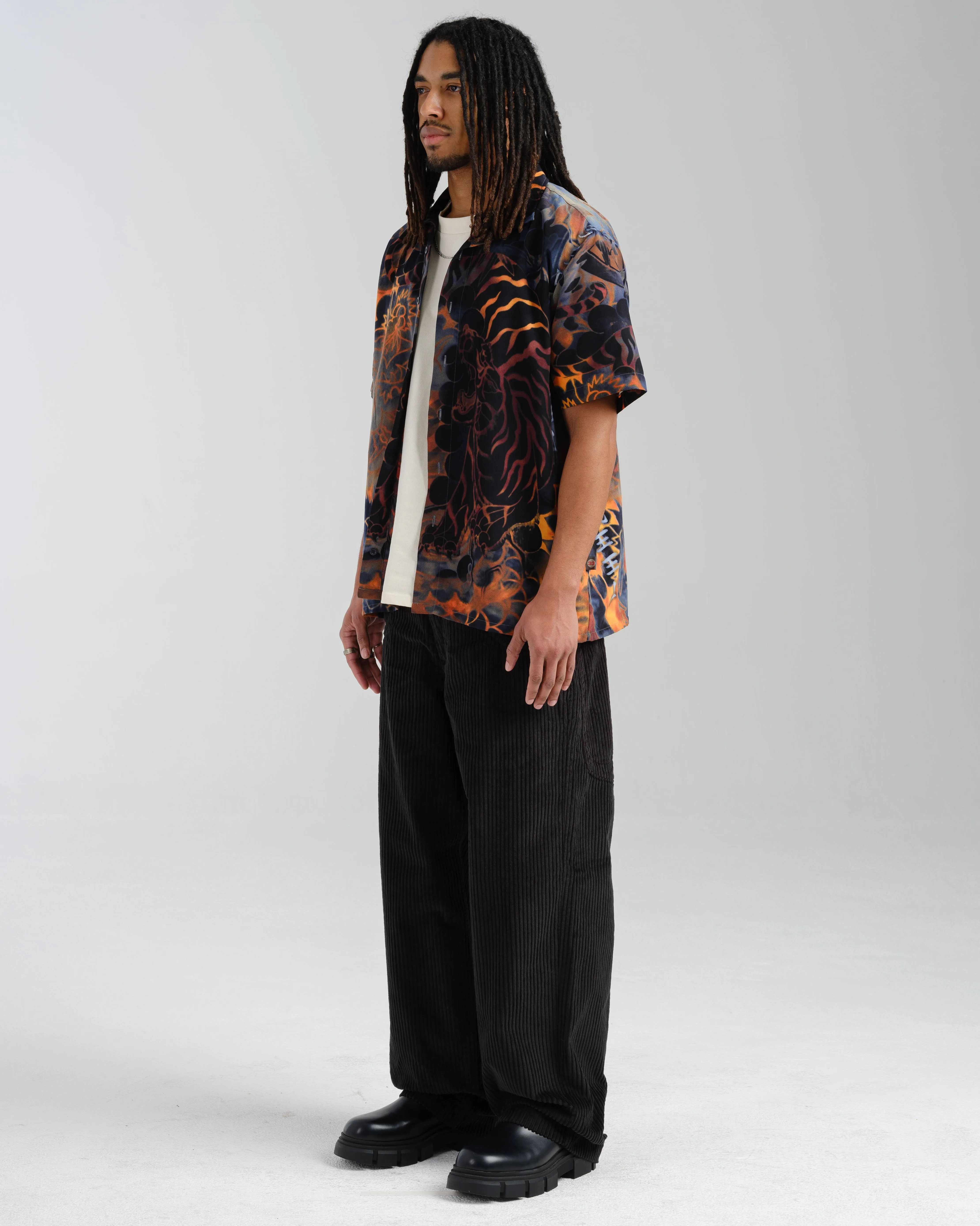169 Low Down. 20". 4 Wale Corduroy. Black.