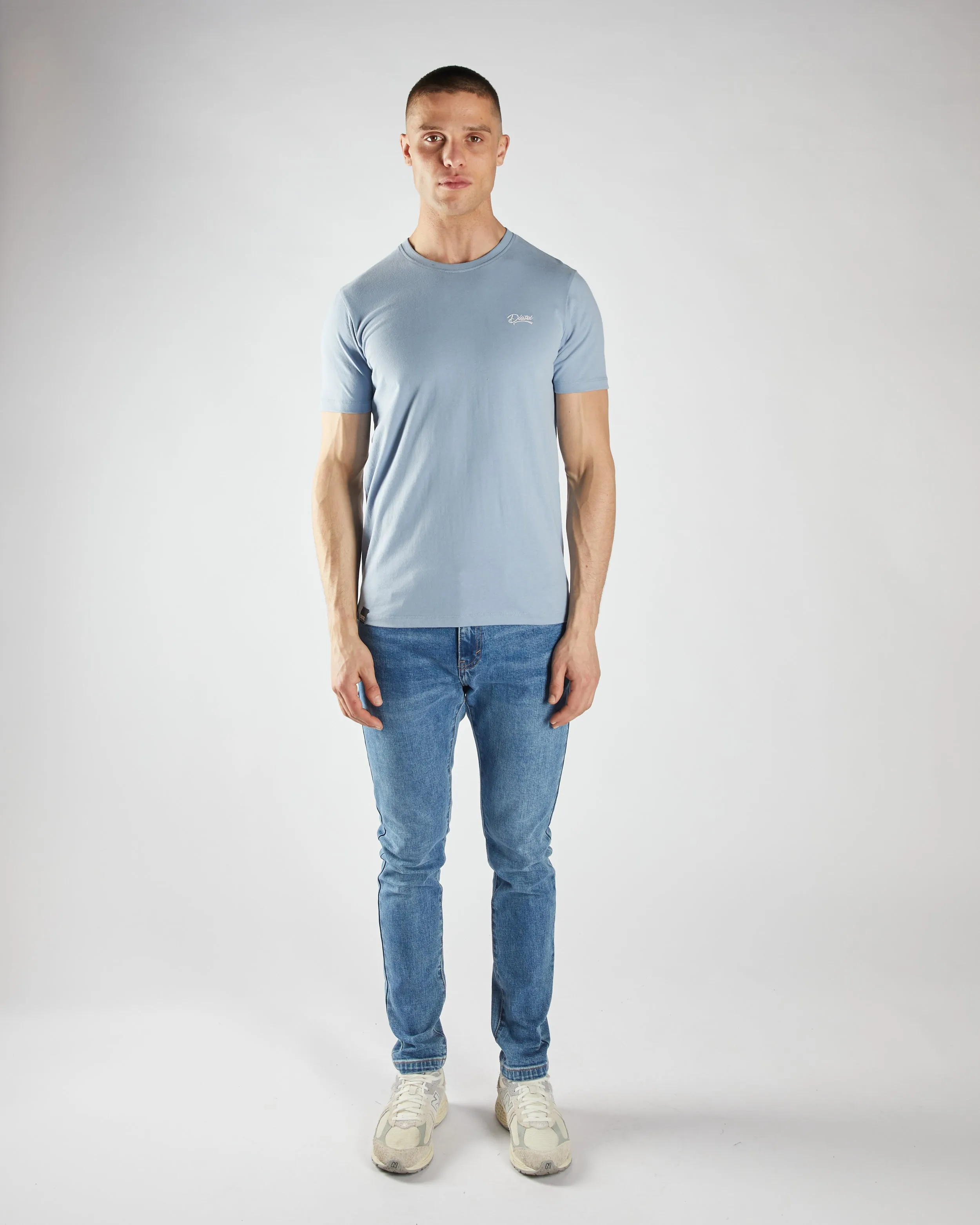 Basic Caden O Neck Tee Cielo Blue