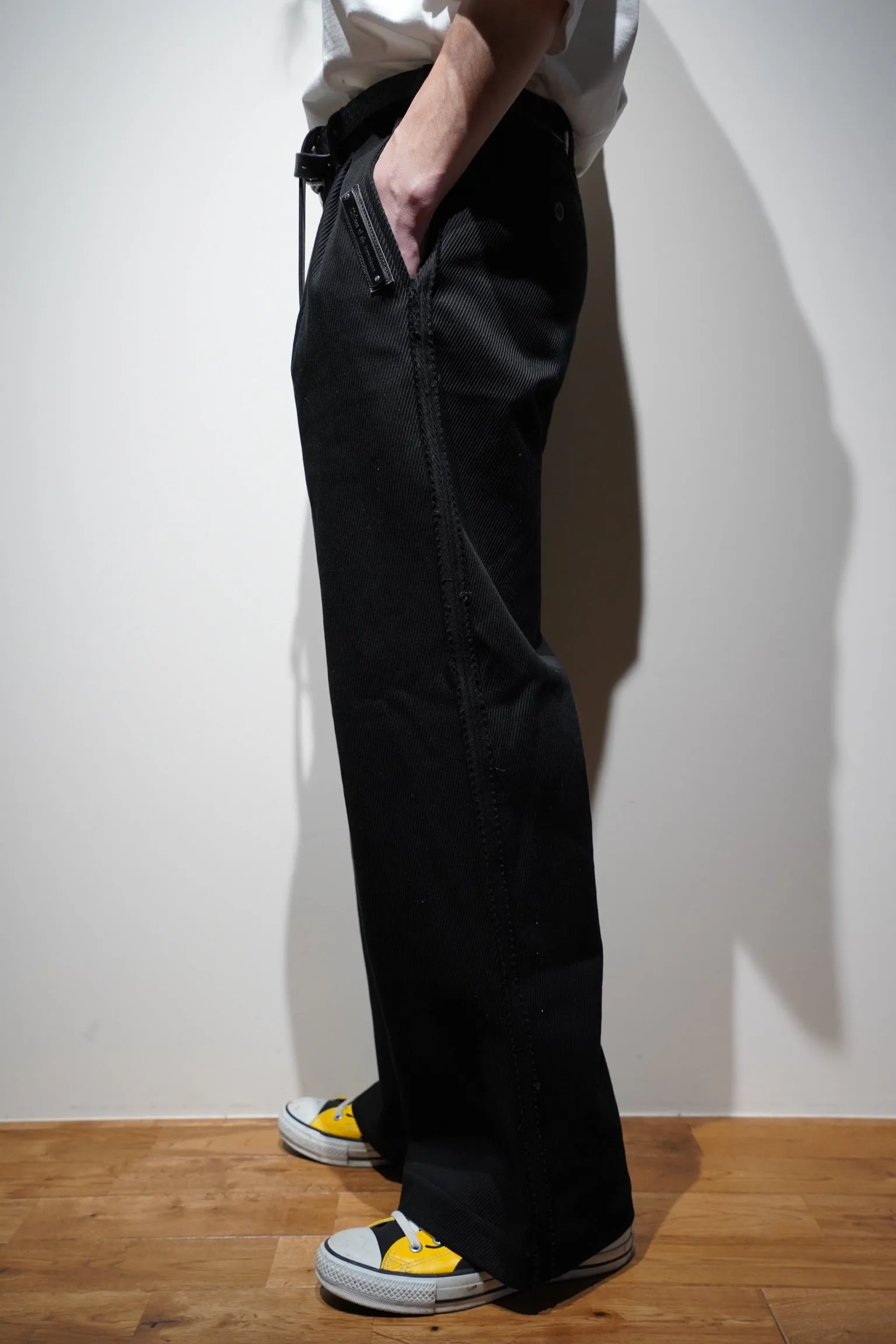Children of the discordance SELVAGE TROUSERS(BLACK)