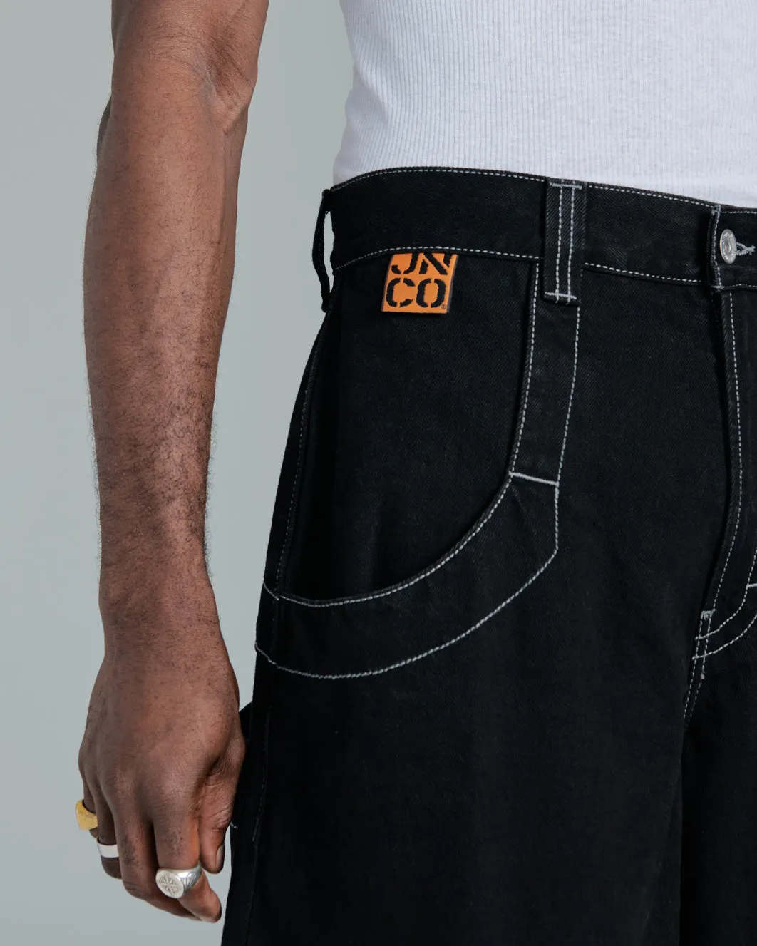 Convict. 50". Jet Black.