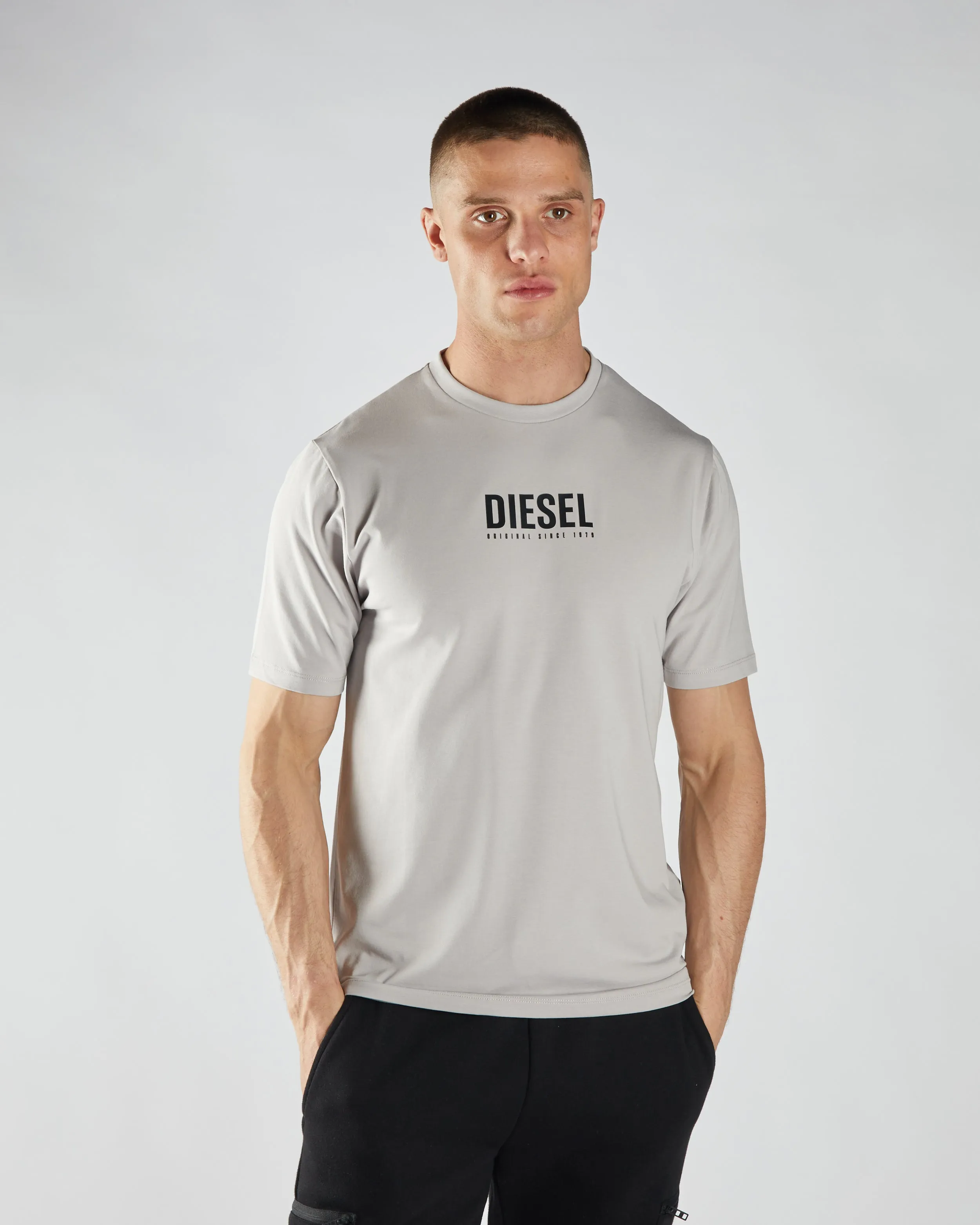 Echo Tee Distant Grey