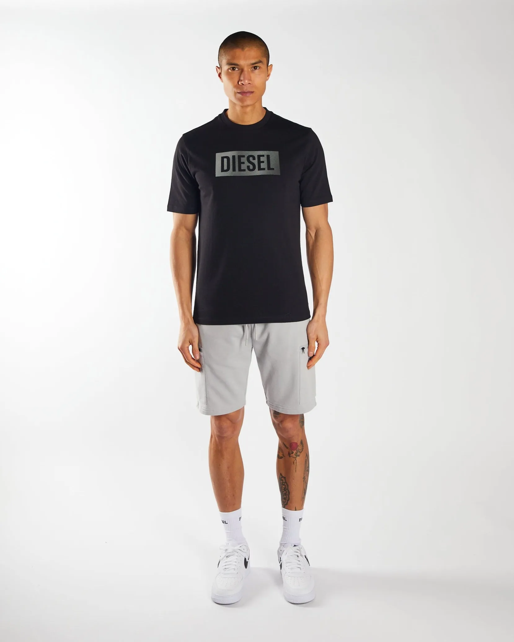 Ekram Short Distant Grey