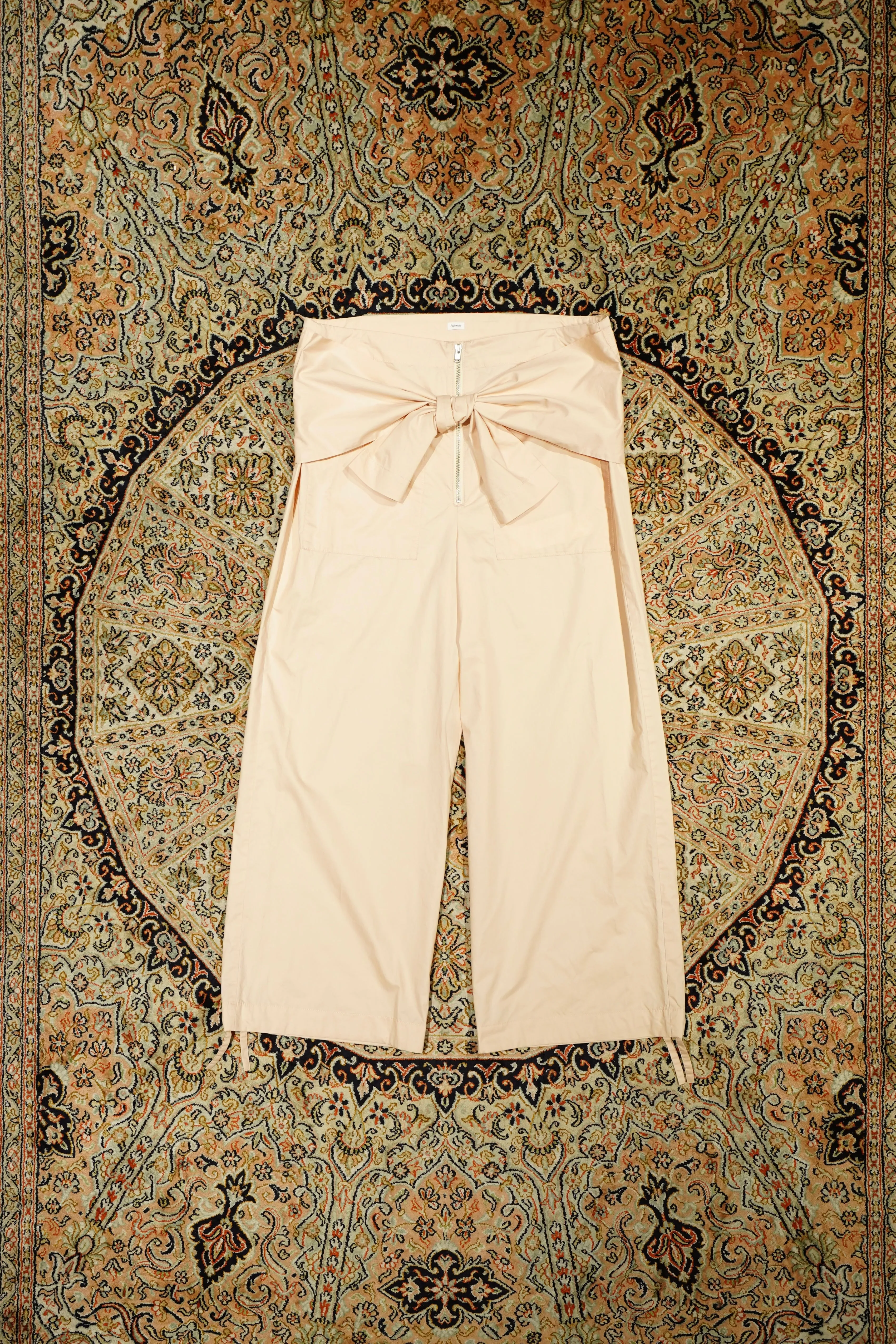 Fujimoto Holding Trousers (L.BEIGE)