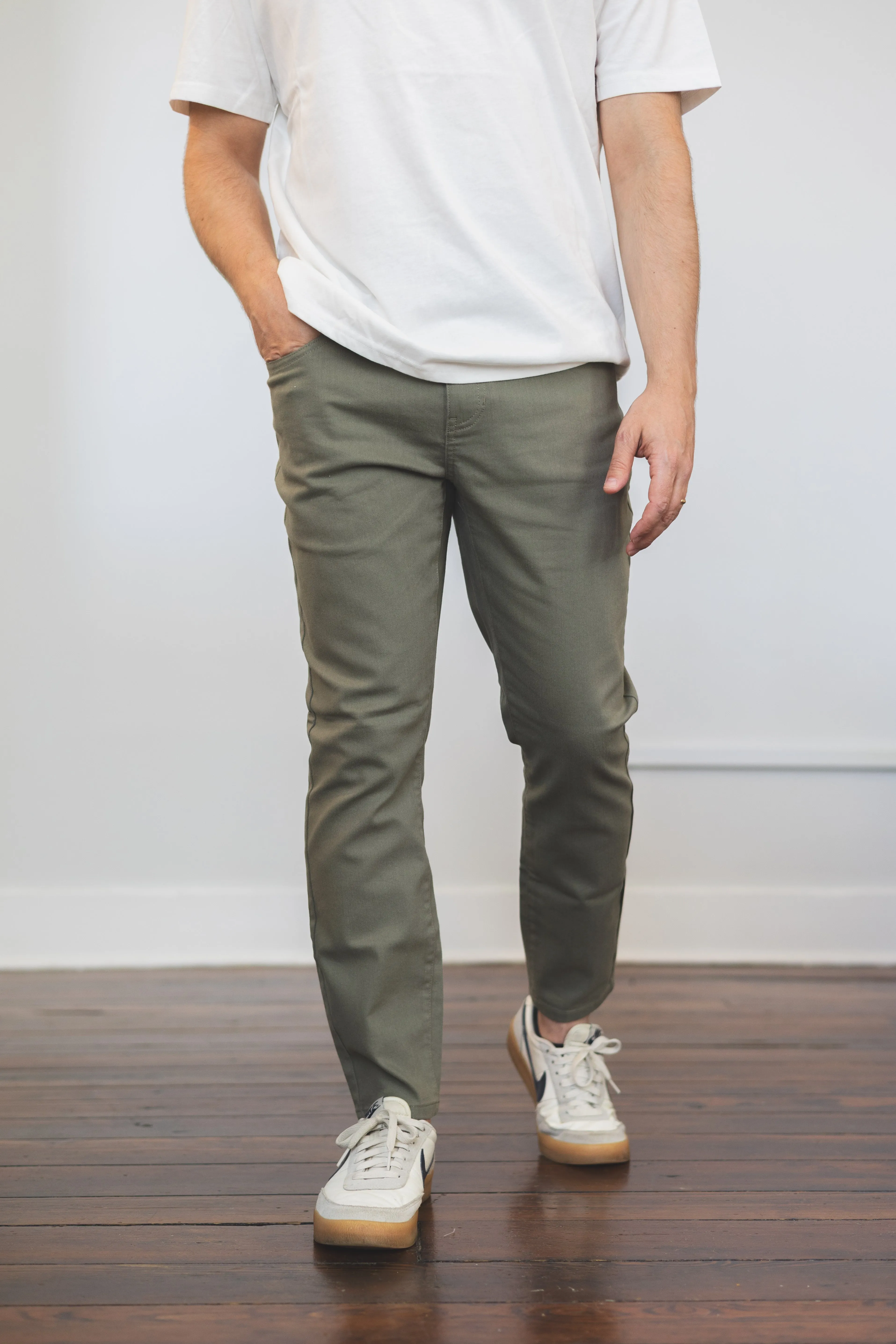Garment Dyed Stretch Jeans Kelp