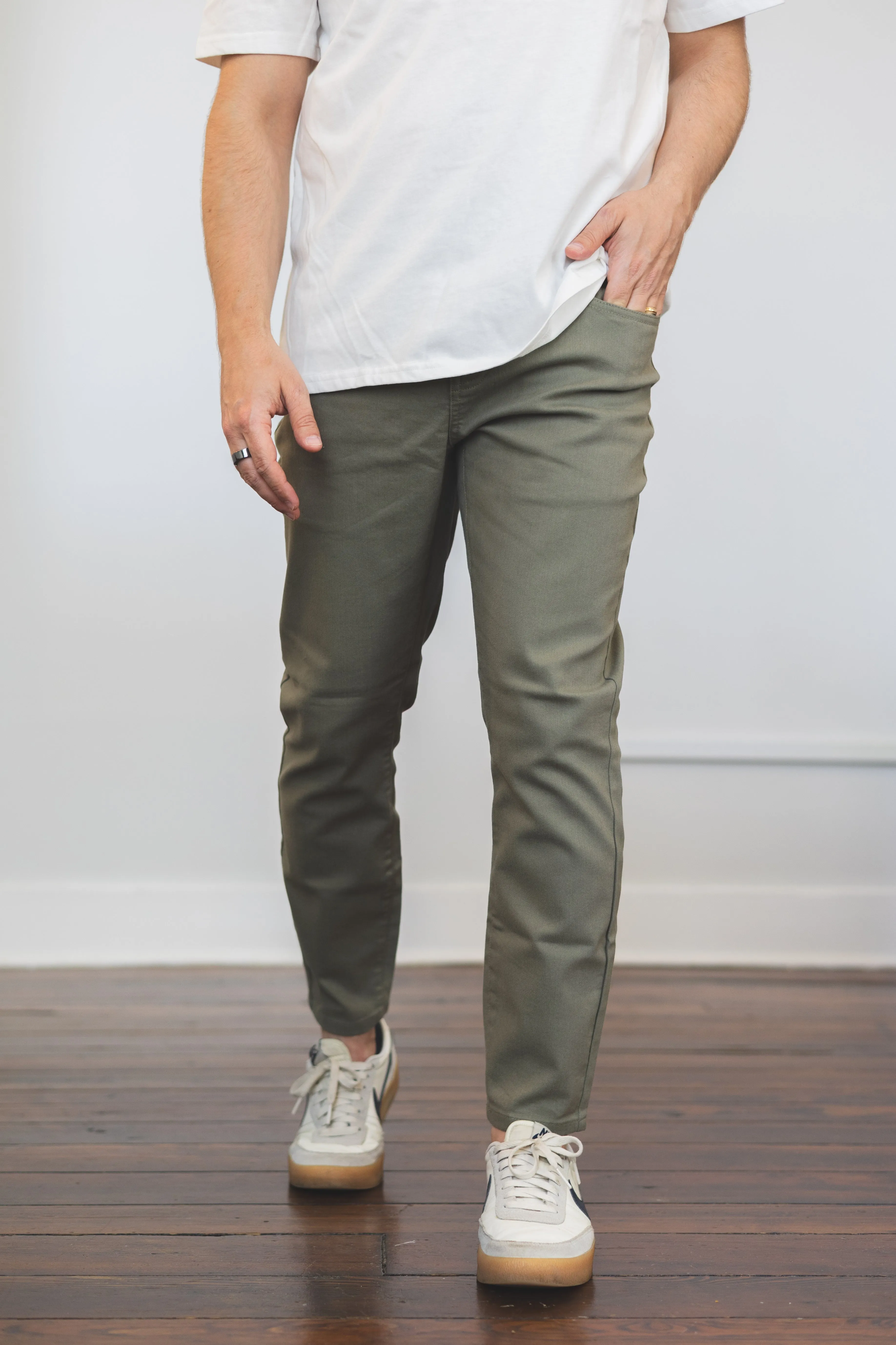 Garment Dyed Stretch Jeans Kelp