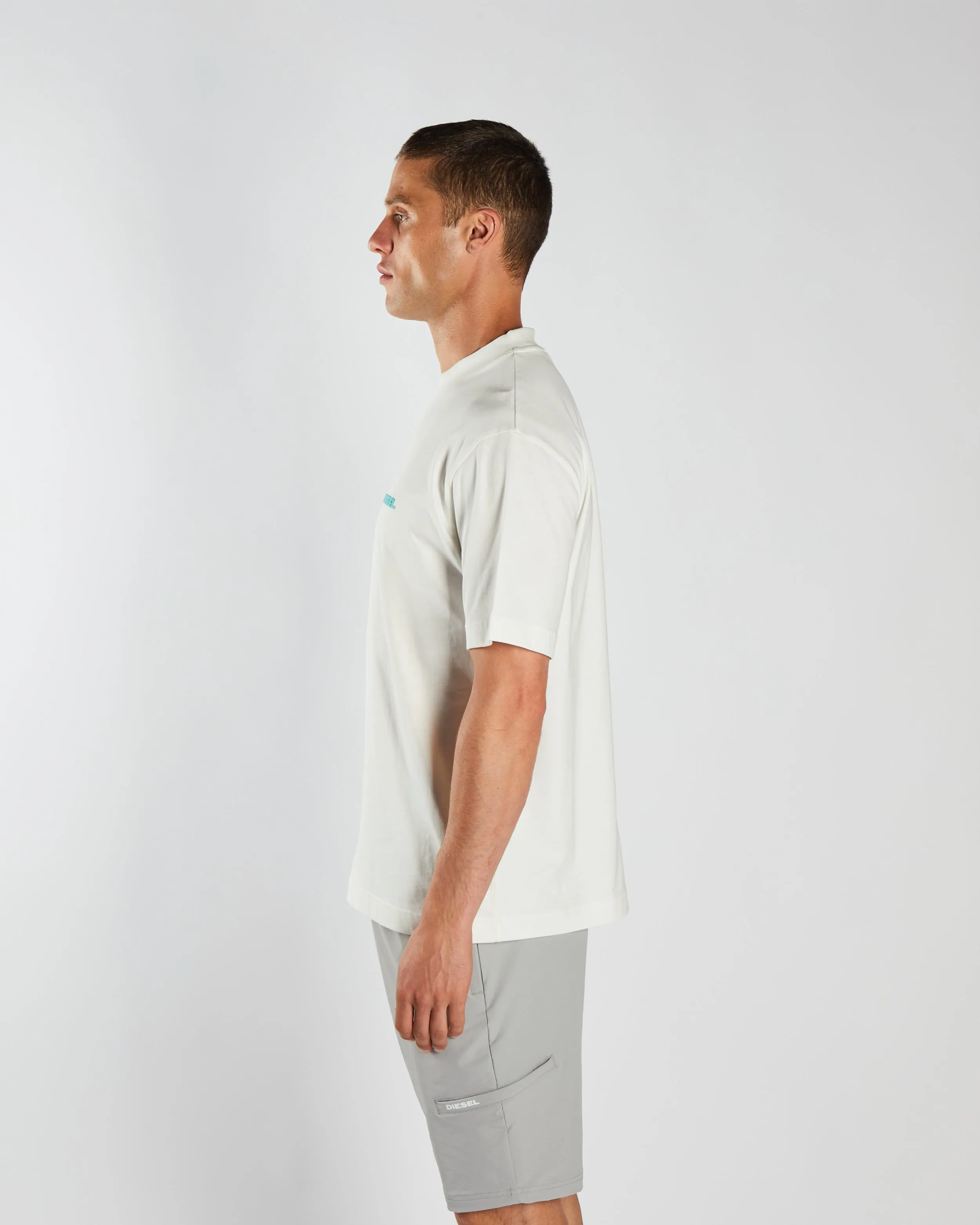 Iman Tee White Rum