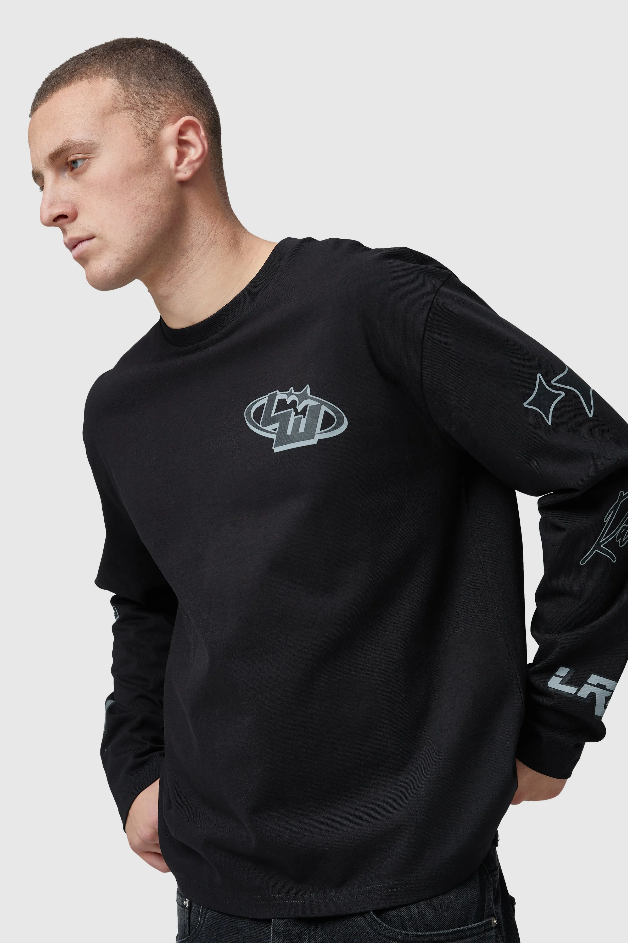 Lorenzo World Sticker Ls Tee - Black