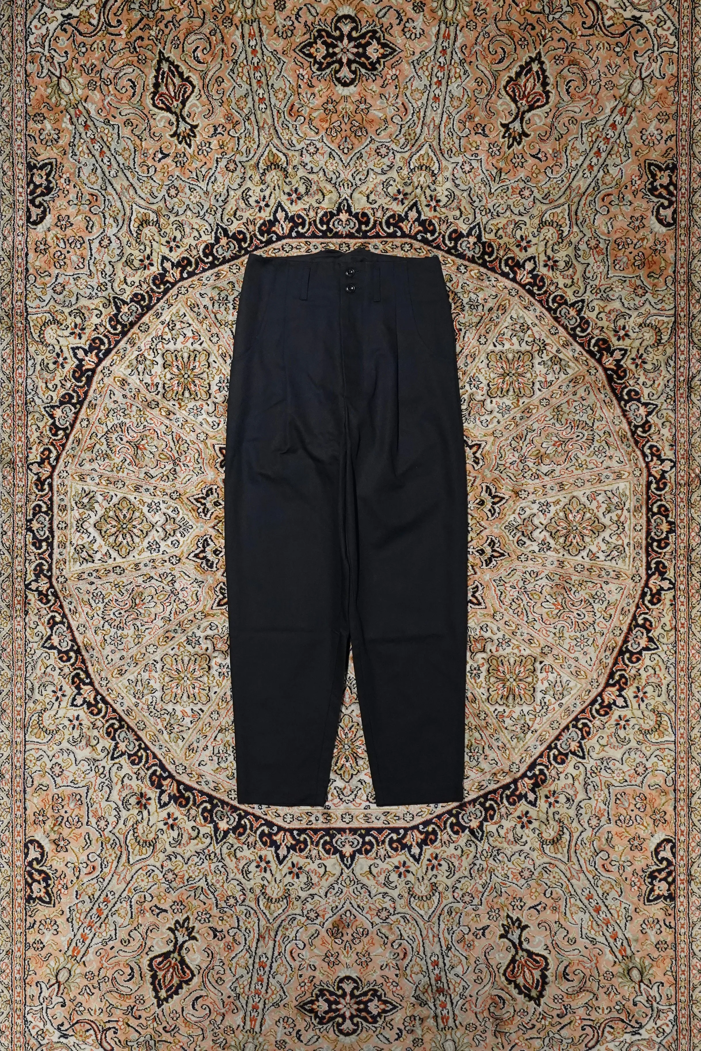 NICHOLAS DALEY PLEATED TROUSER (BLACK)