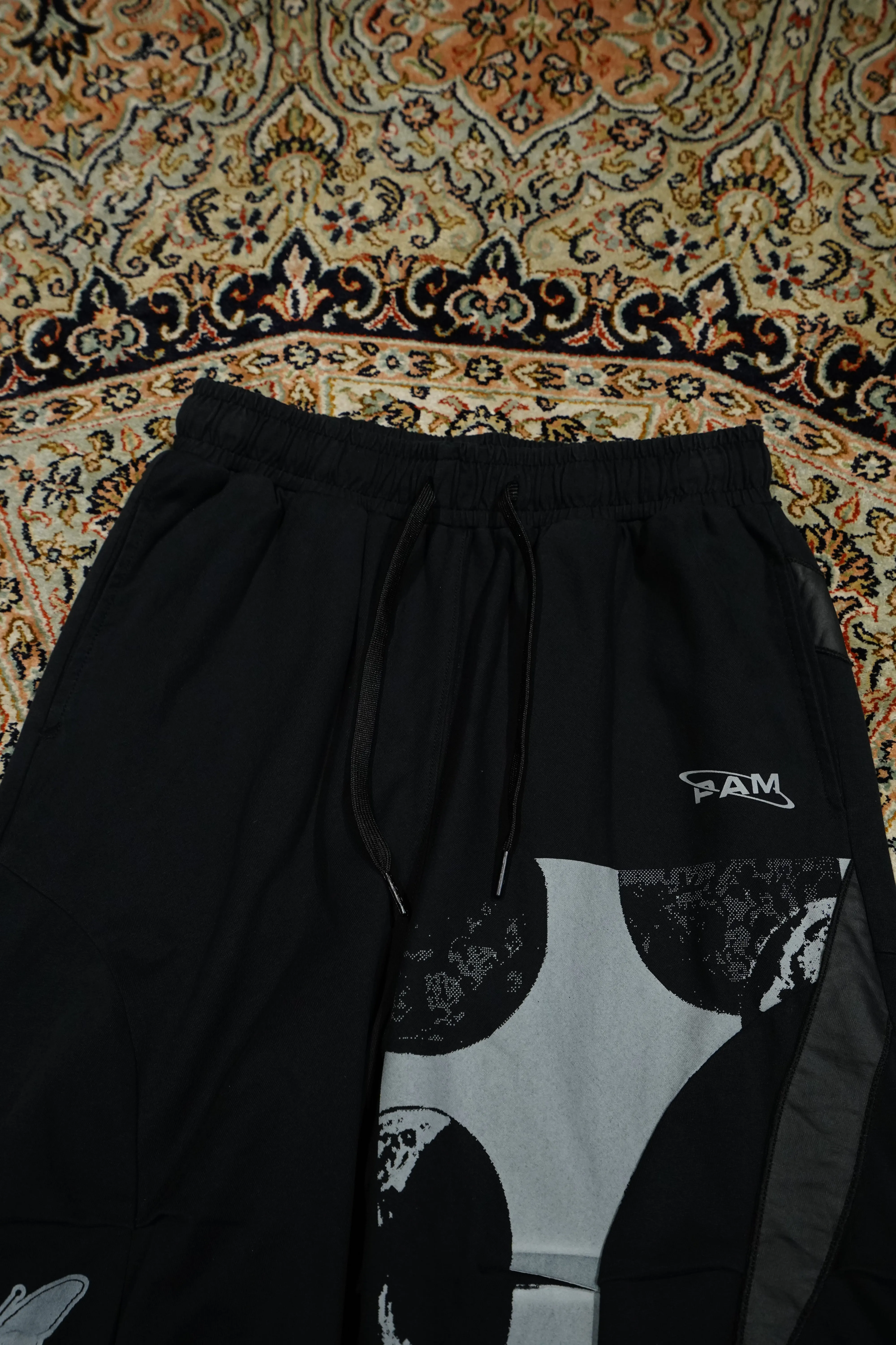 P.A.M EQUNOX FLOWER PANTS (BLACK)