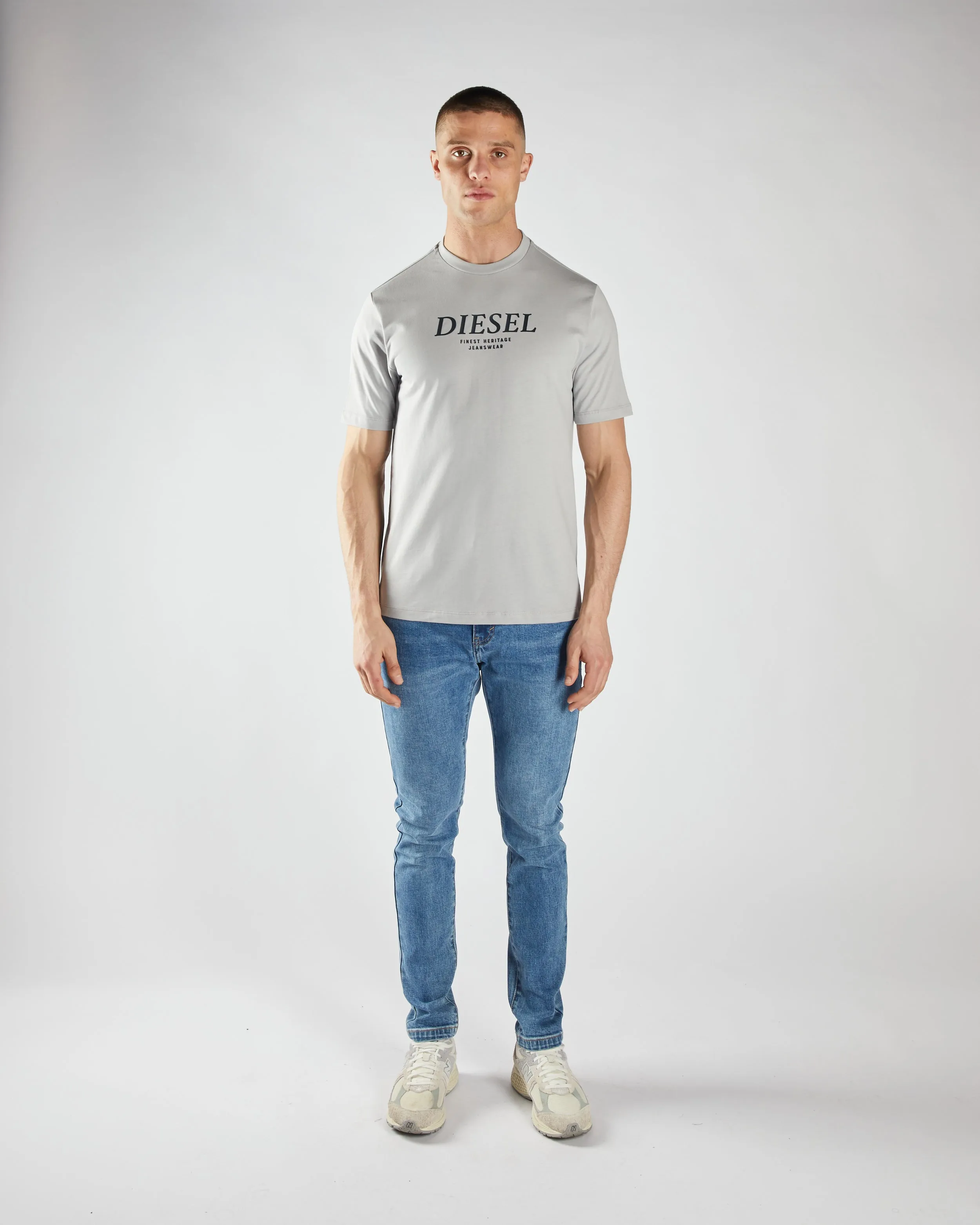 Peak Tee Alloy