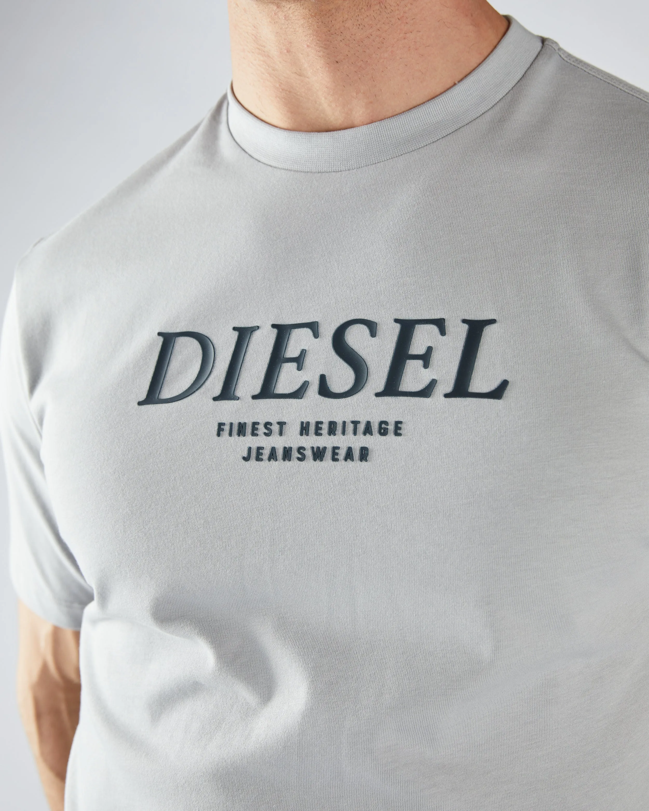Peak Tee Alloy