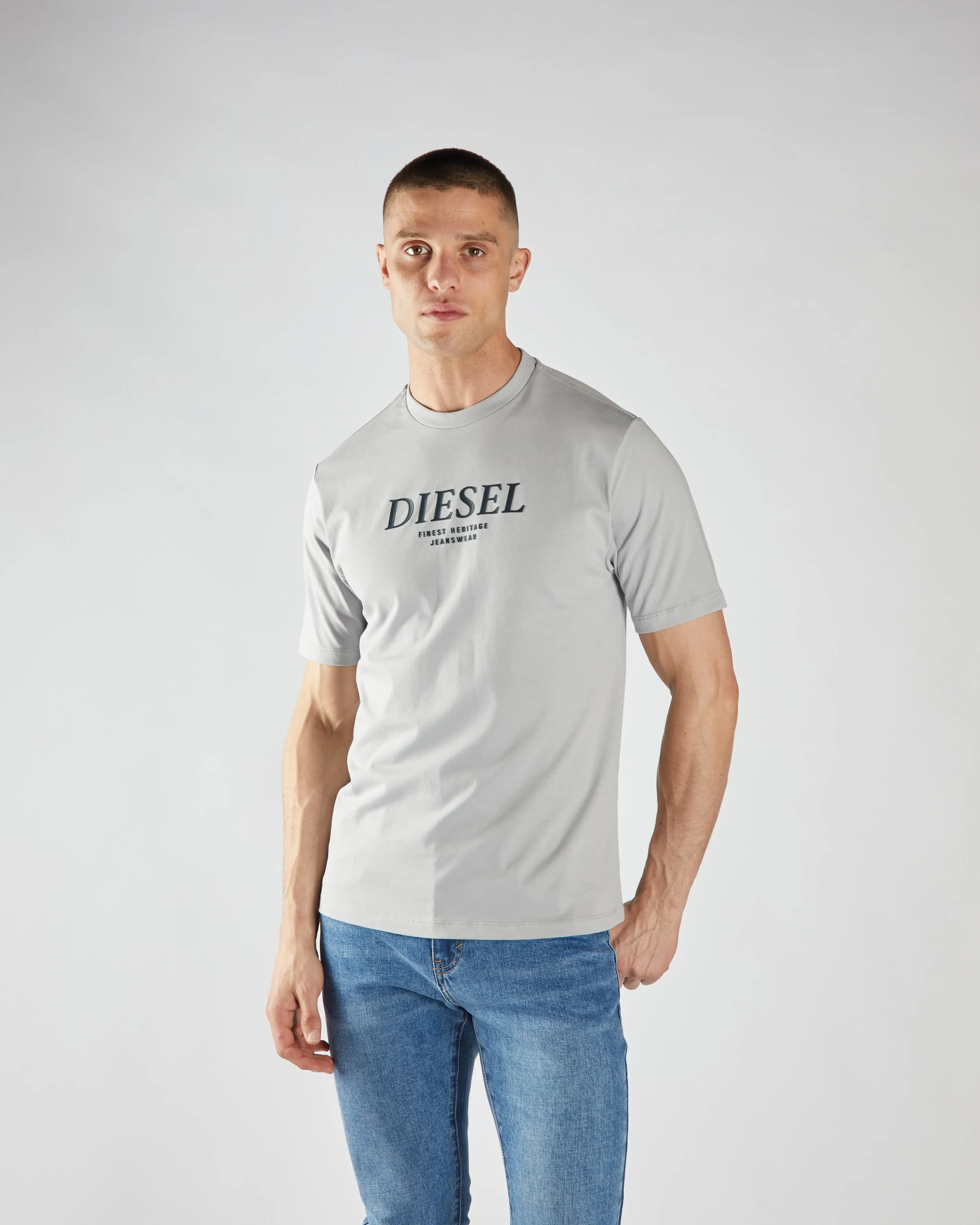Peak Tee Alloy