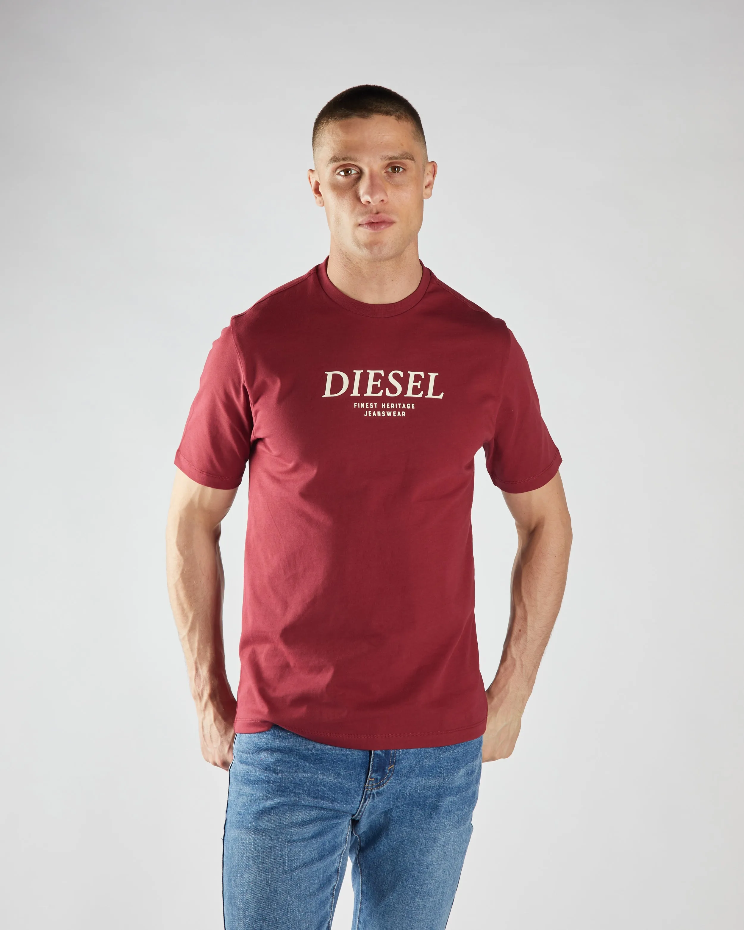 Peak Tee Tibetan Red