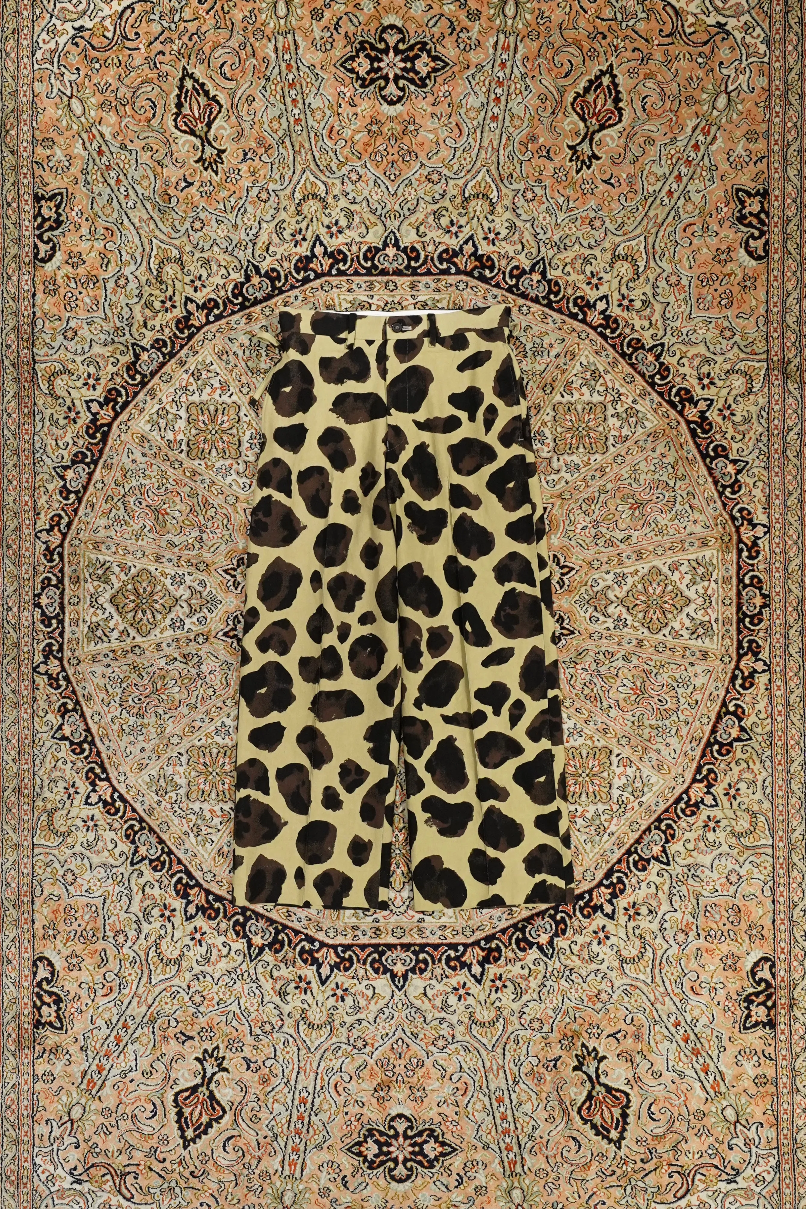 Sasquatchfabrix. ANIMAL PATTERN LINEN SLACKS (MUSTARD)
