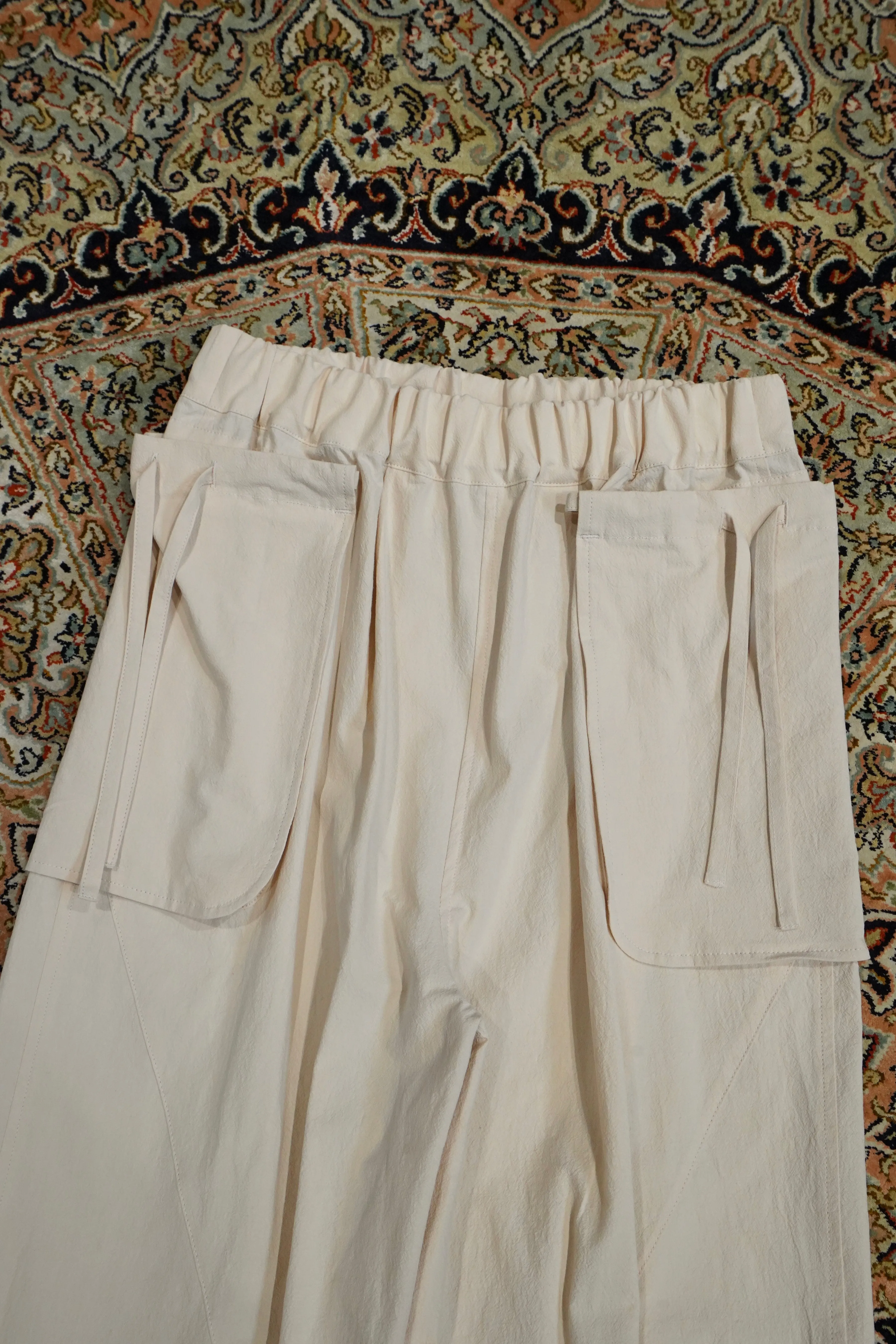 Sasquatchfabrix. DRAWSTRING PK EASY PANTS (LIGHT BEIGE)