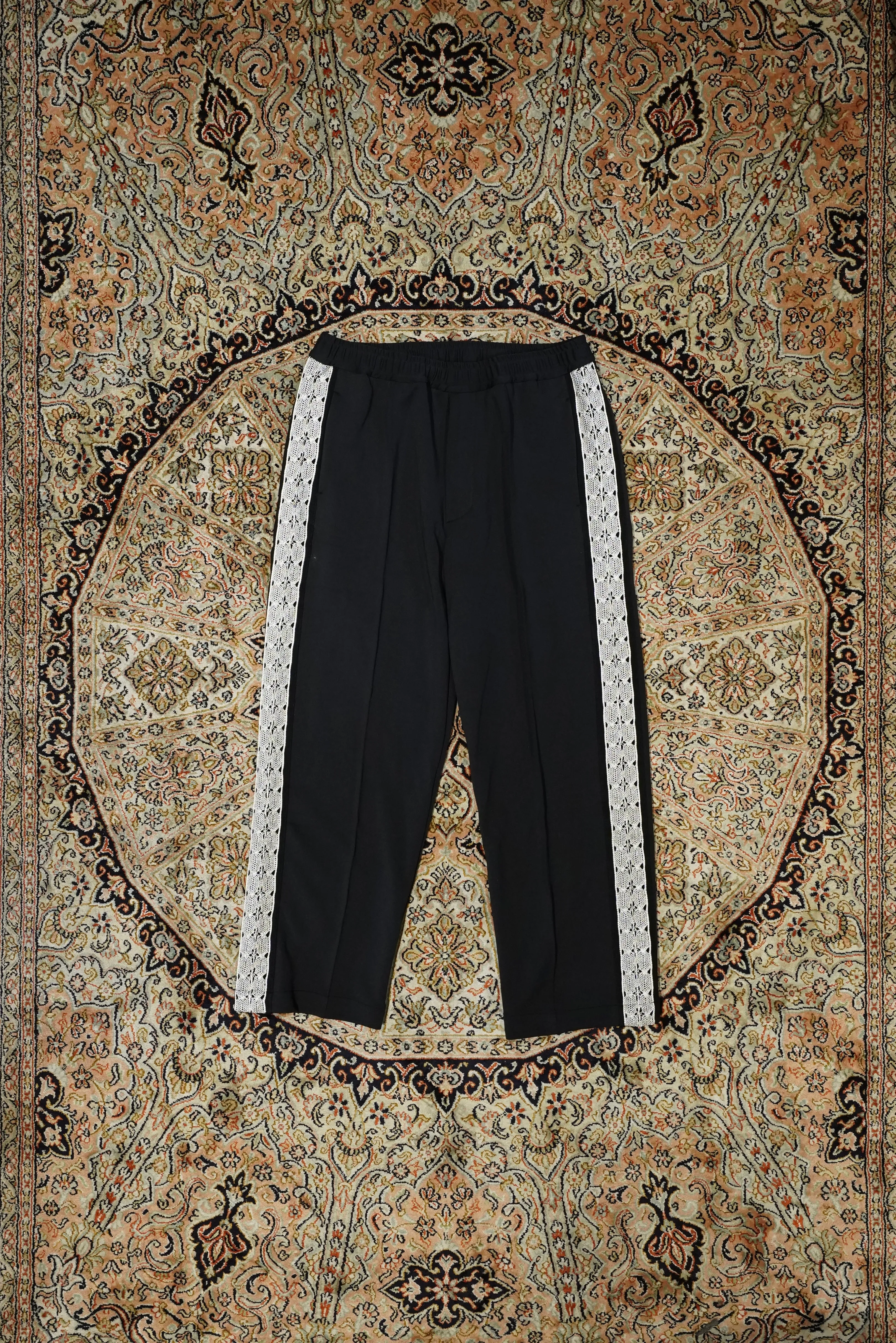 Sasquatchfabrix. LACE TAPE TRACK PANTS (BLACK)