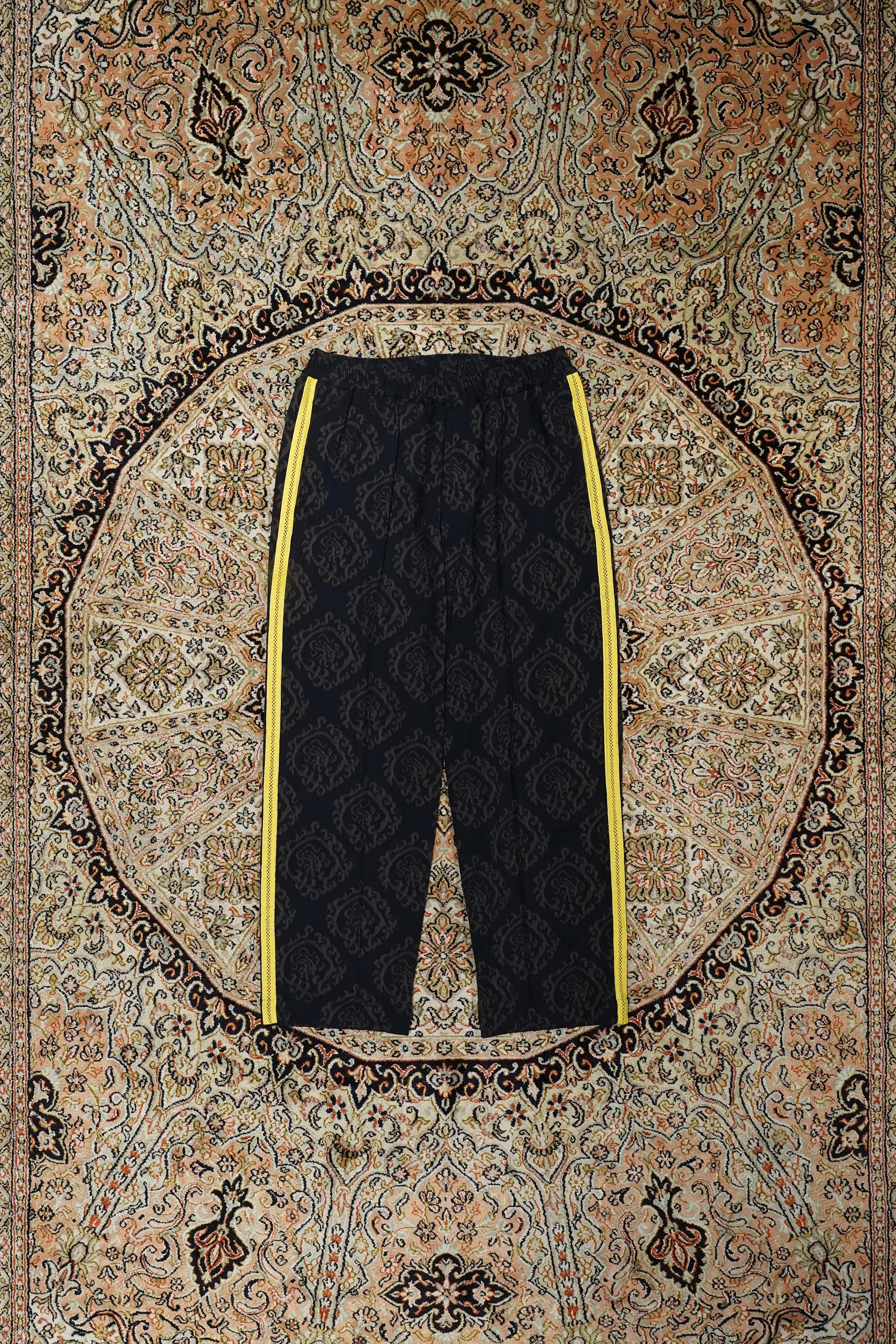 Sasquatchfabrix. "CURLED UP DRAGON" TRACK PANTS (NAVY)
