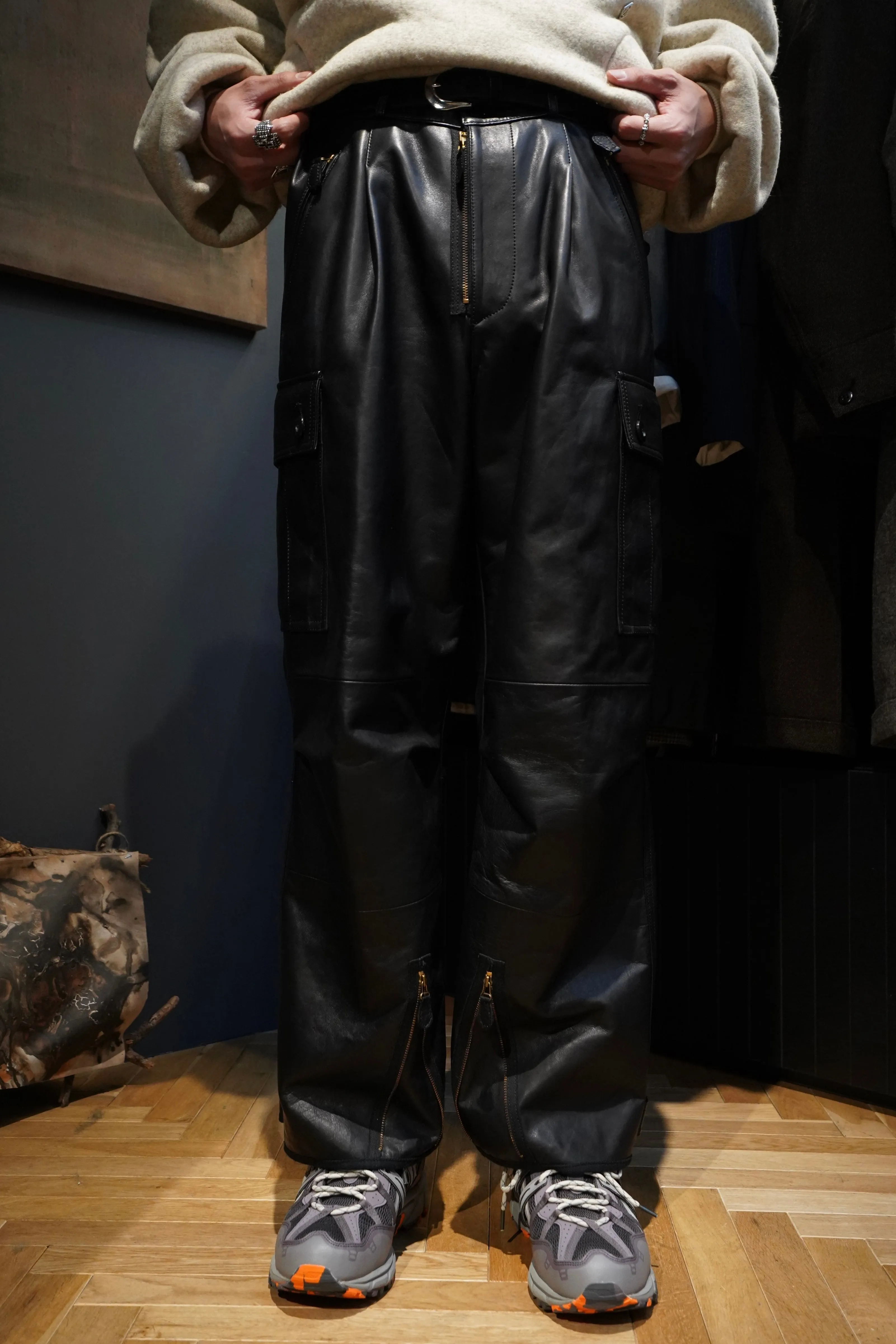SOLARIS&Co. HORSEHIDE MILITARY PANTS - AIRBORNE