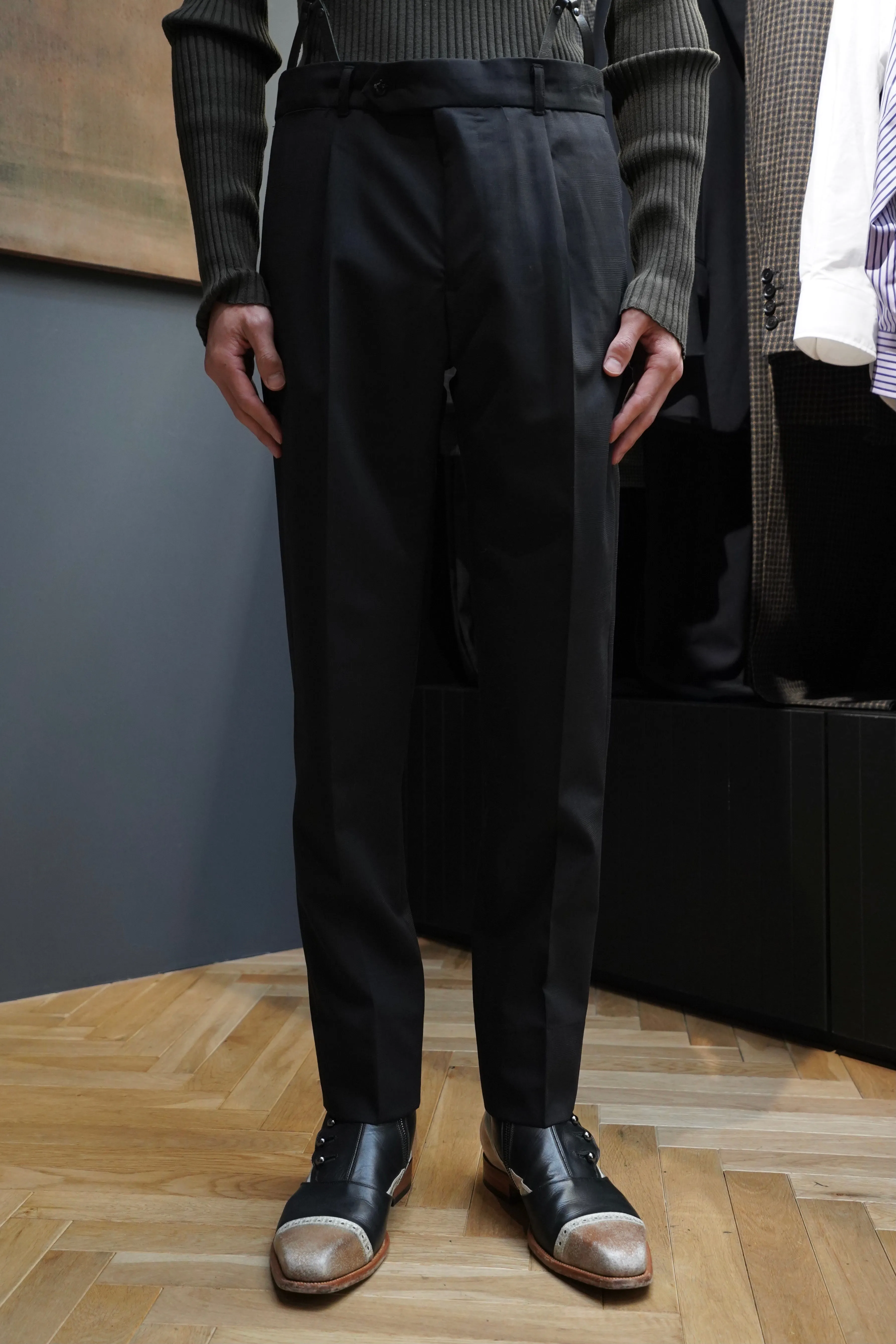 SOLARIS&Co. SOLARIS&Co. CROPPED WOOL PANTS (BLACK)