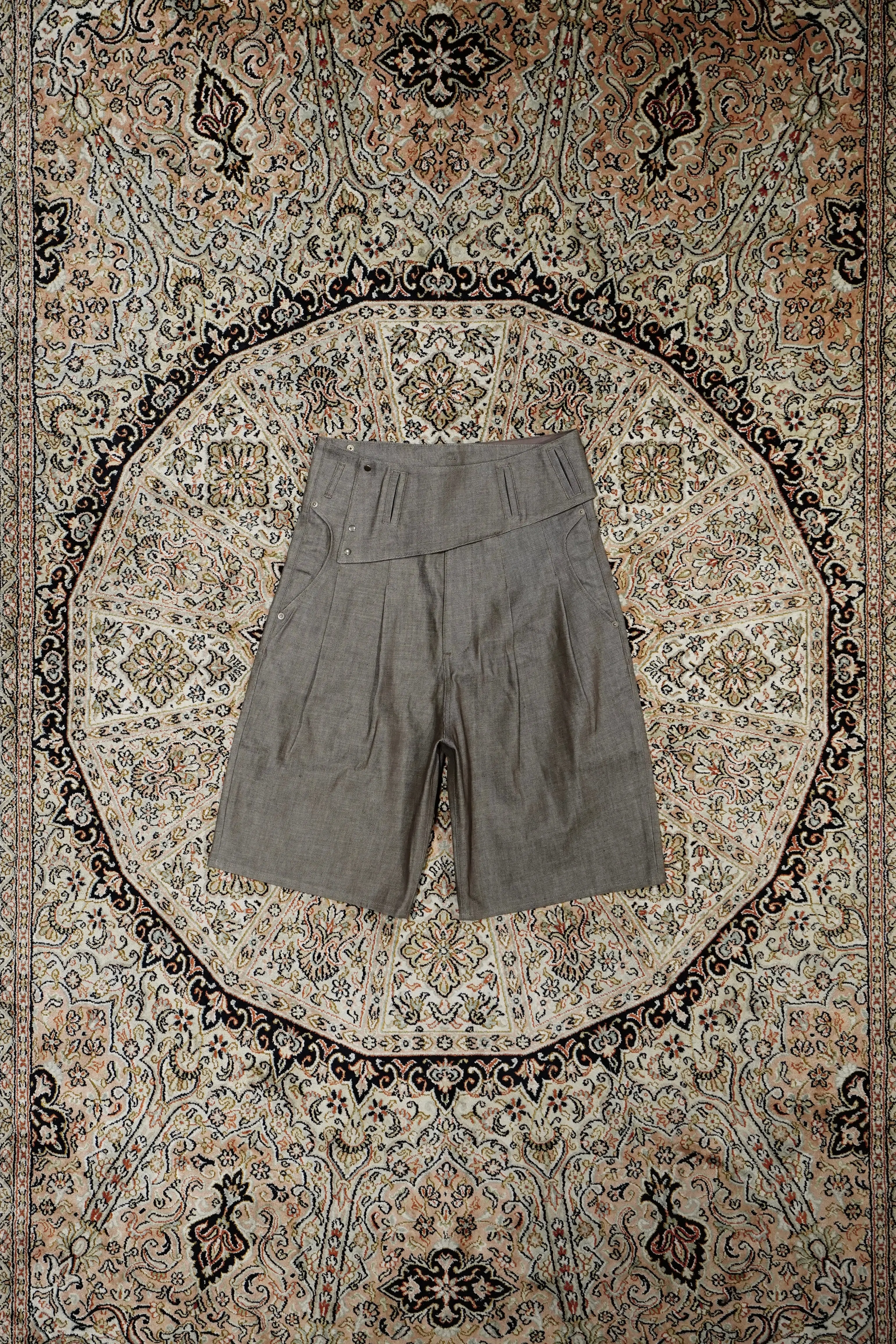 STEAF SASH BELT SHORTS (SANDY BROWN)