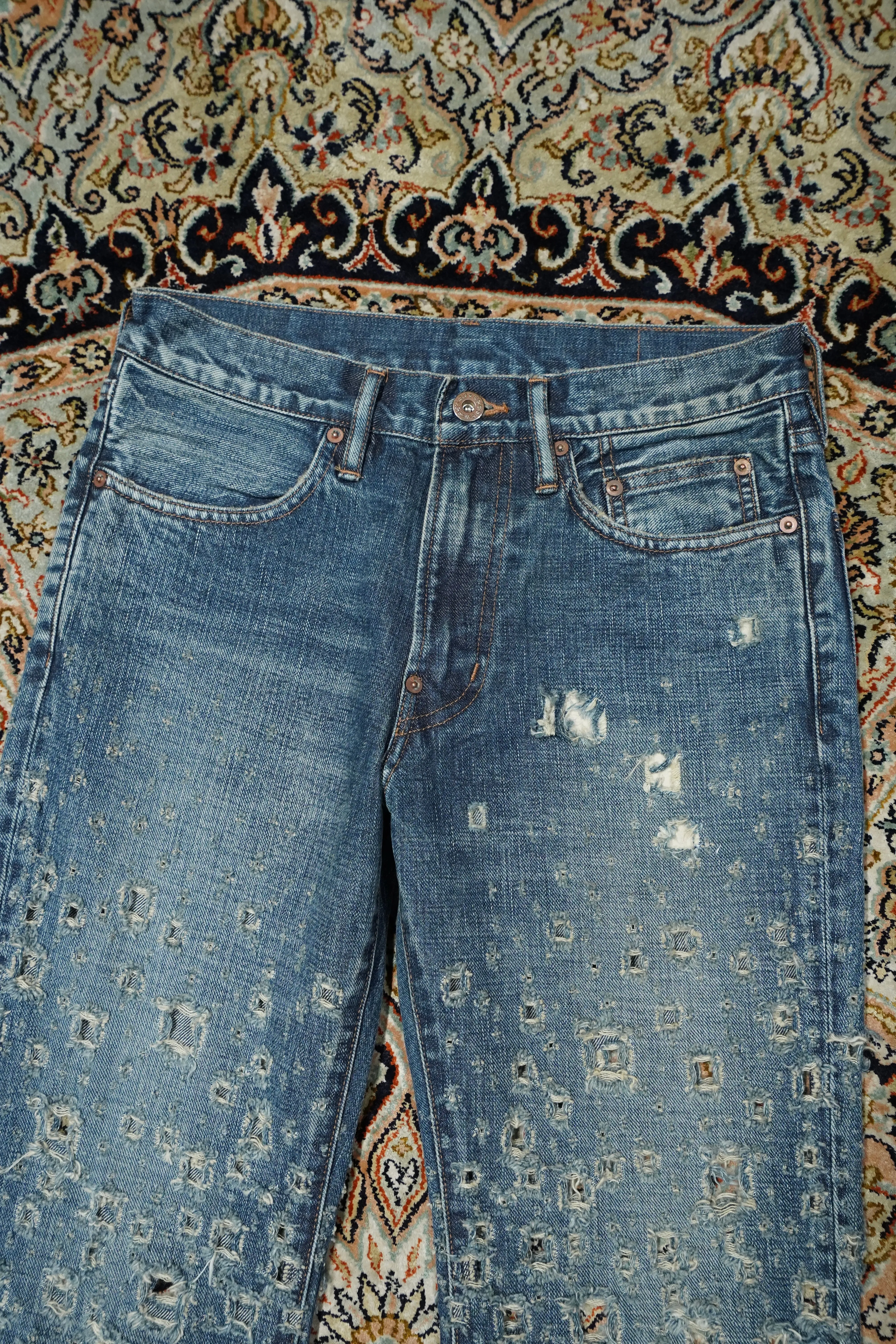 SUGARHILL CRASHED MODERN DENIM FLARED TROUSERS (FADED INDIGO)