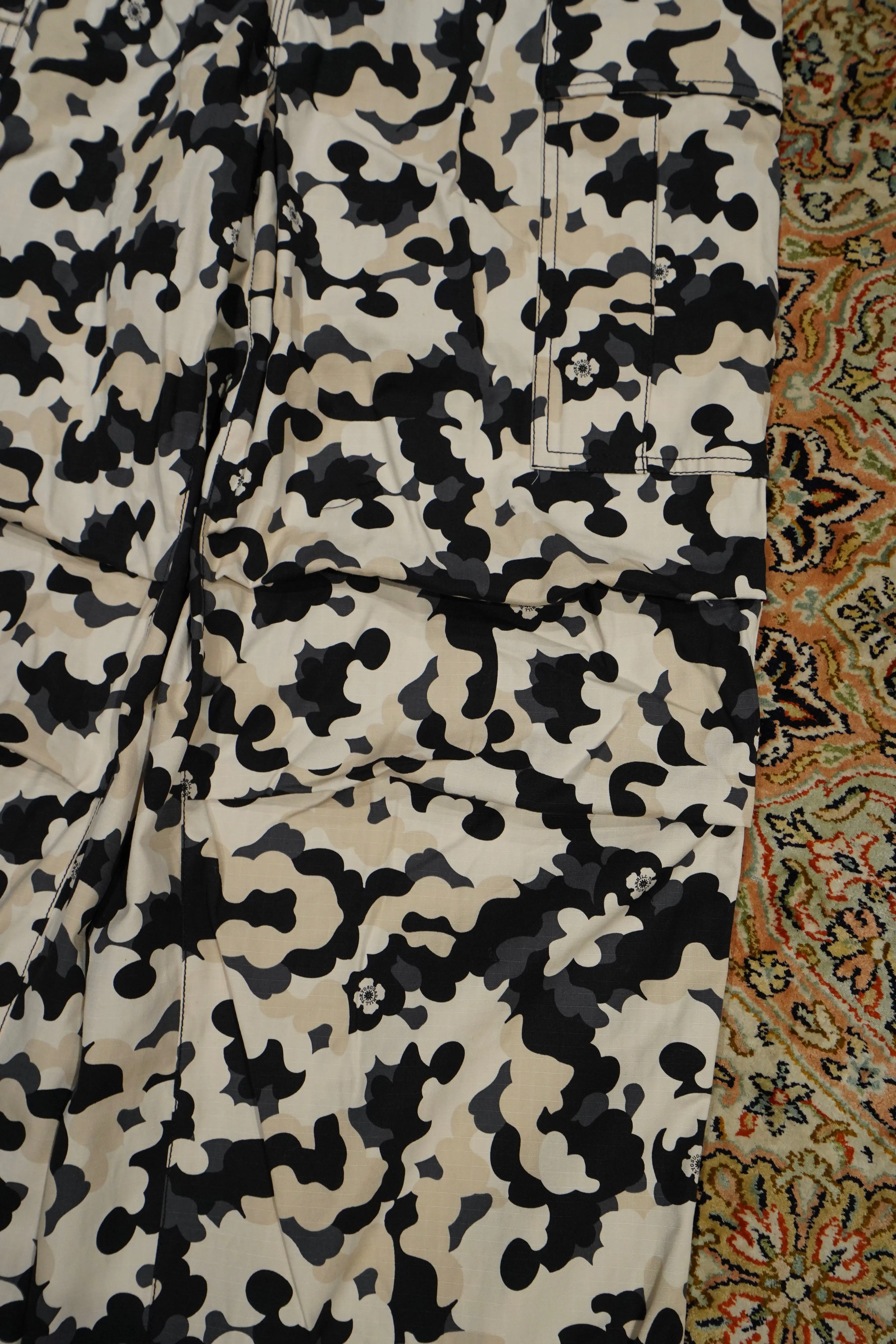 SUGARHILL FLOWER CAMO CARGO TROUSERS (BEIGE CAMO)
