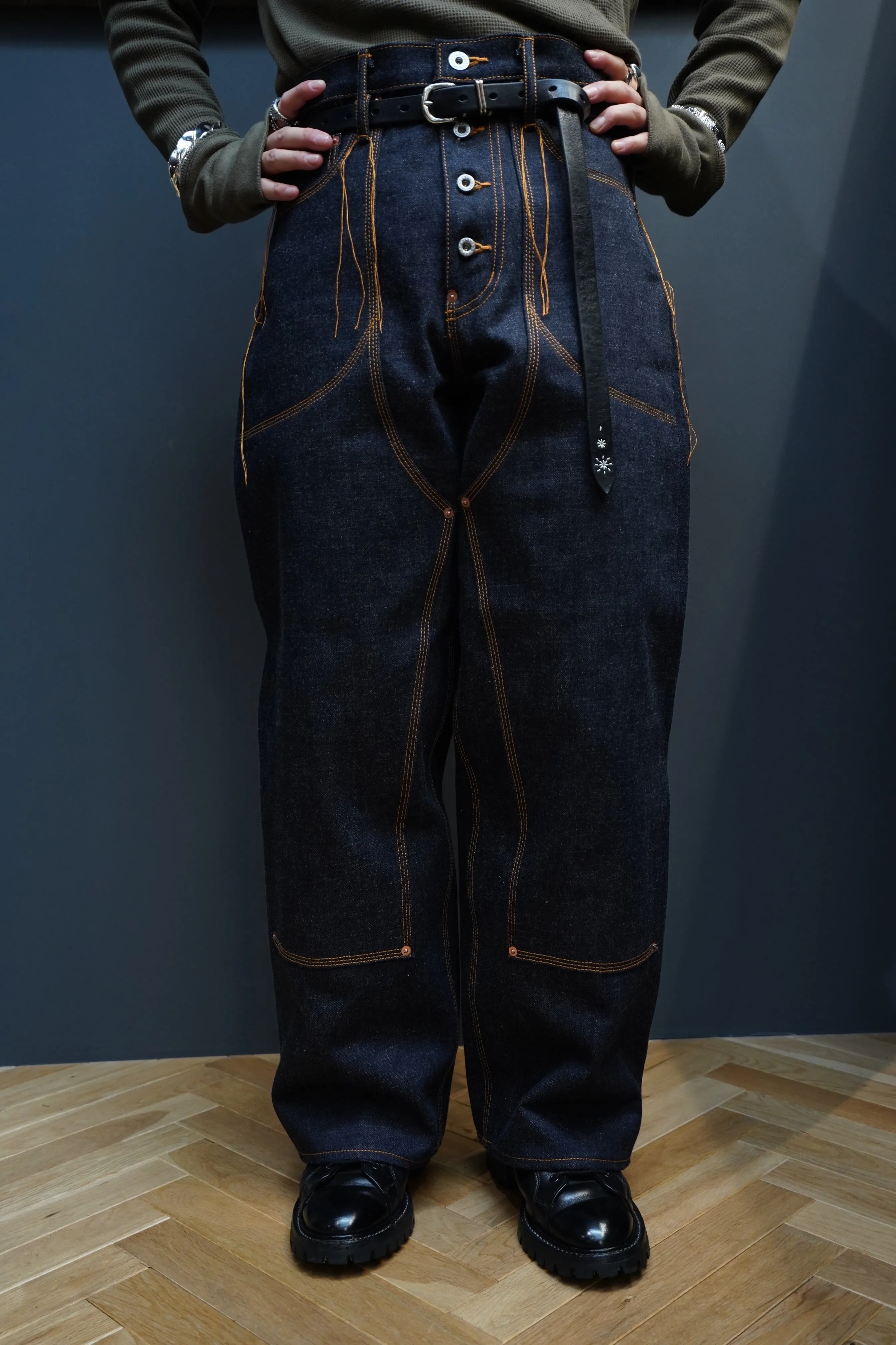 SUGARHILL LOOSE THREAD DOUBLE KNEE DENIM PANTS(INDIGO)