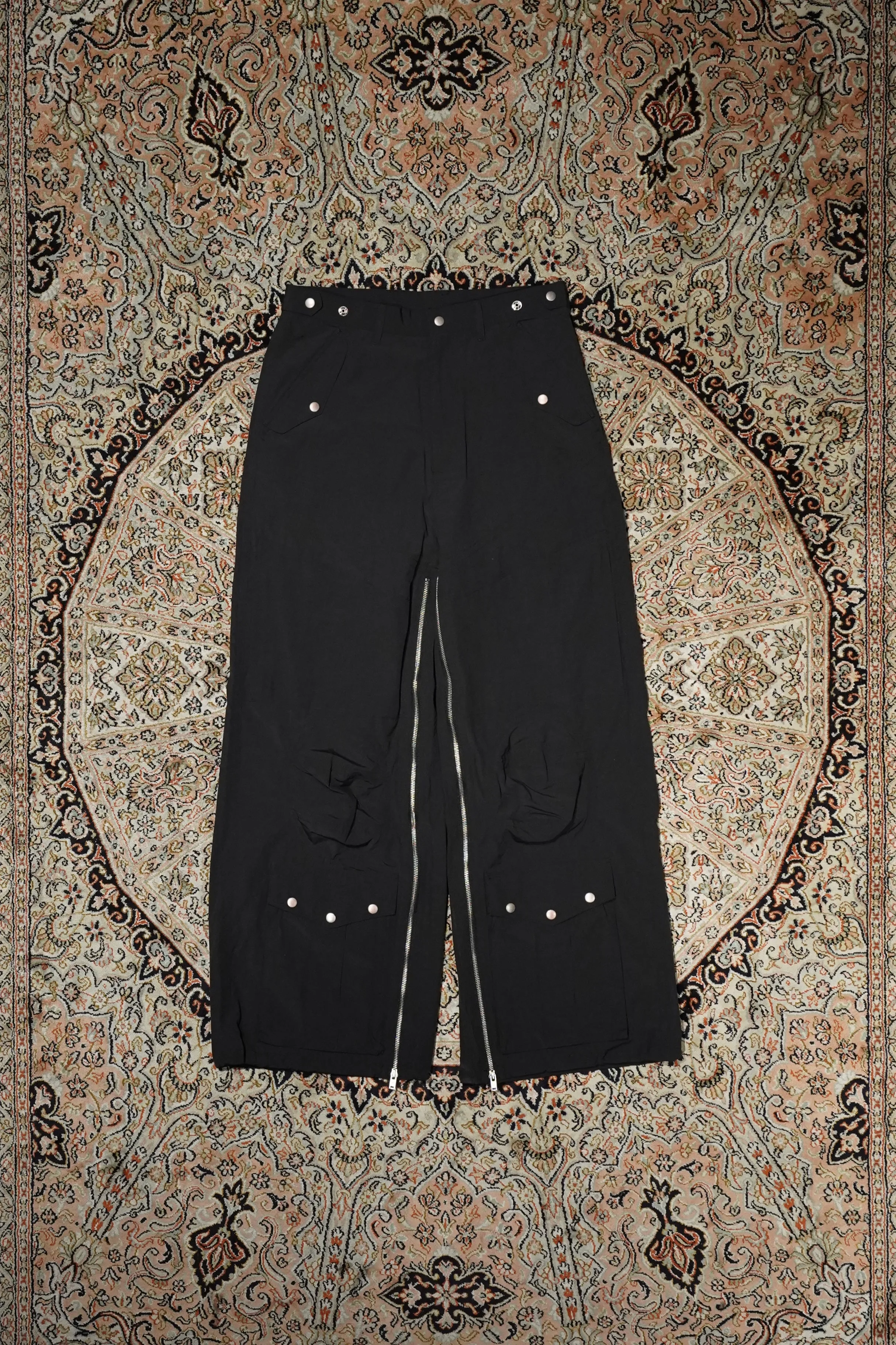 SUGARHILL PARACHUTE NYLON TROUSERS (BLACK)