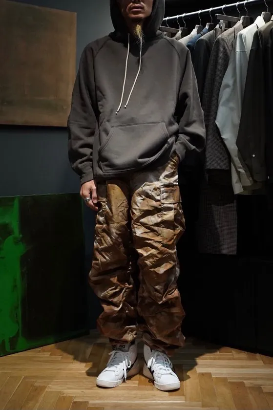 SUGARHILL POUR CAMO CARGO PANTS (SAND BROWN)