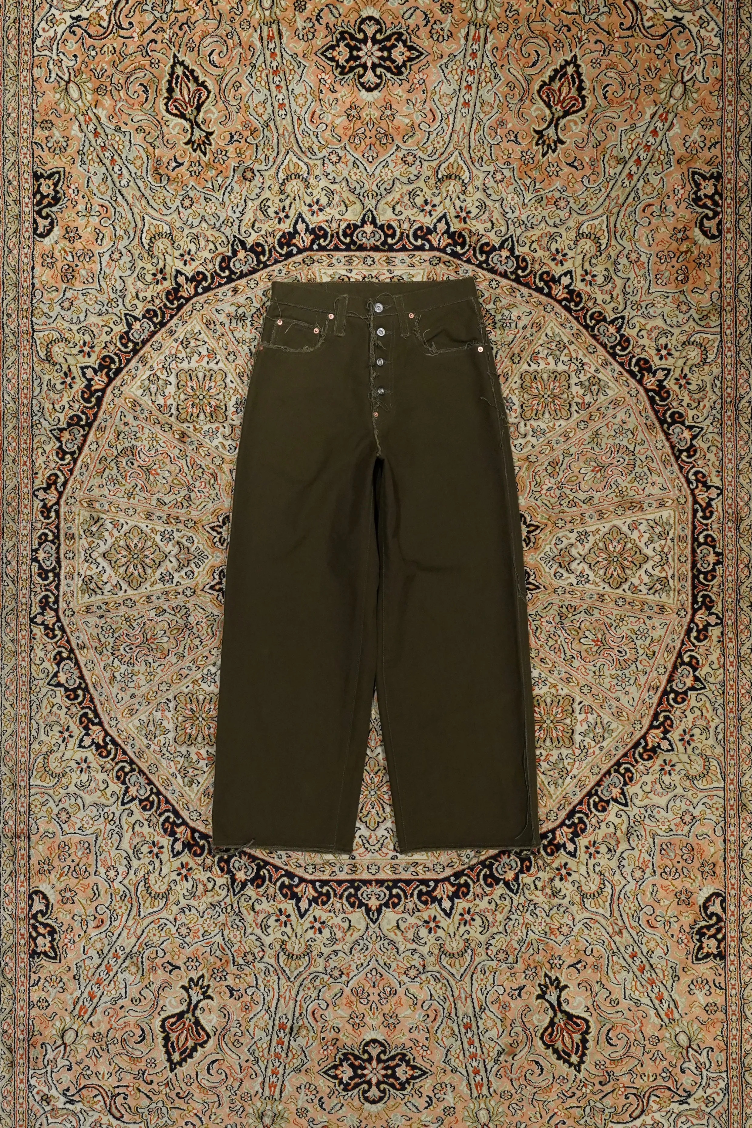 SUGARHILL RAW-EDGE CANVAS DENIM PANTS (DARK KHAKI)