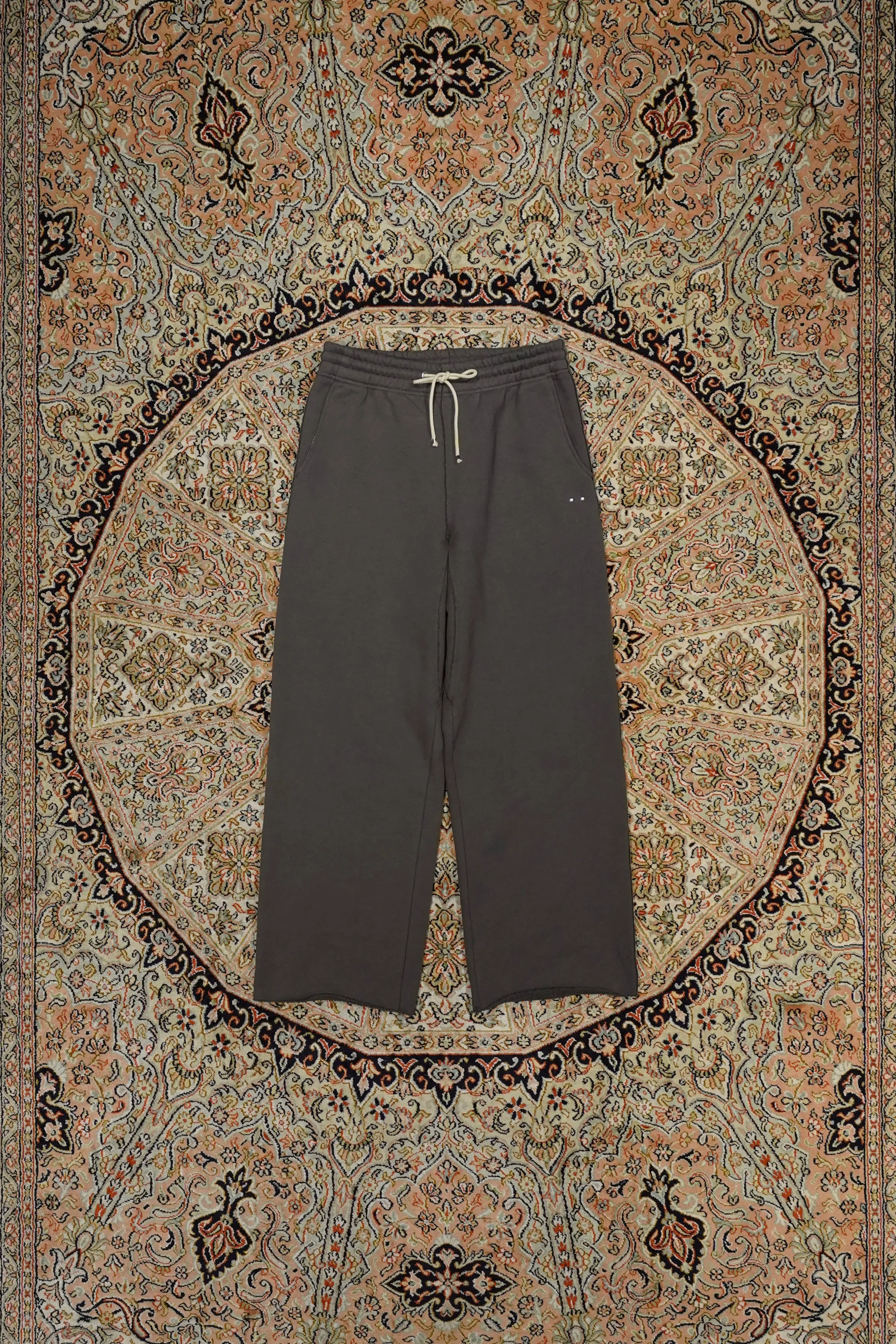 SUGARHILL TIRPLE STITCHED SWEAT PANTS(ASH GRAY)