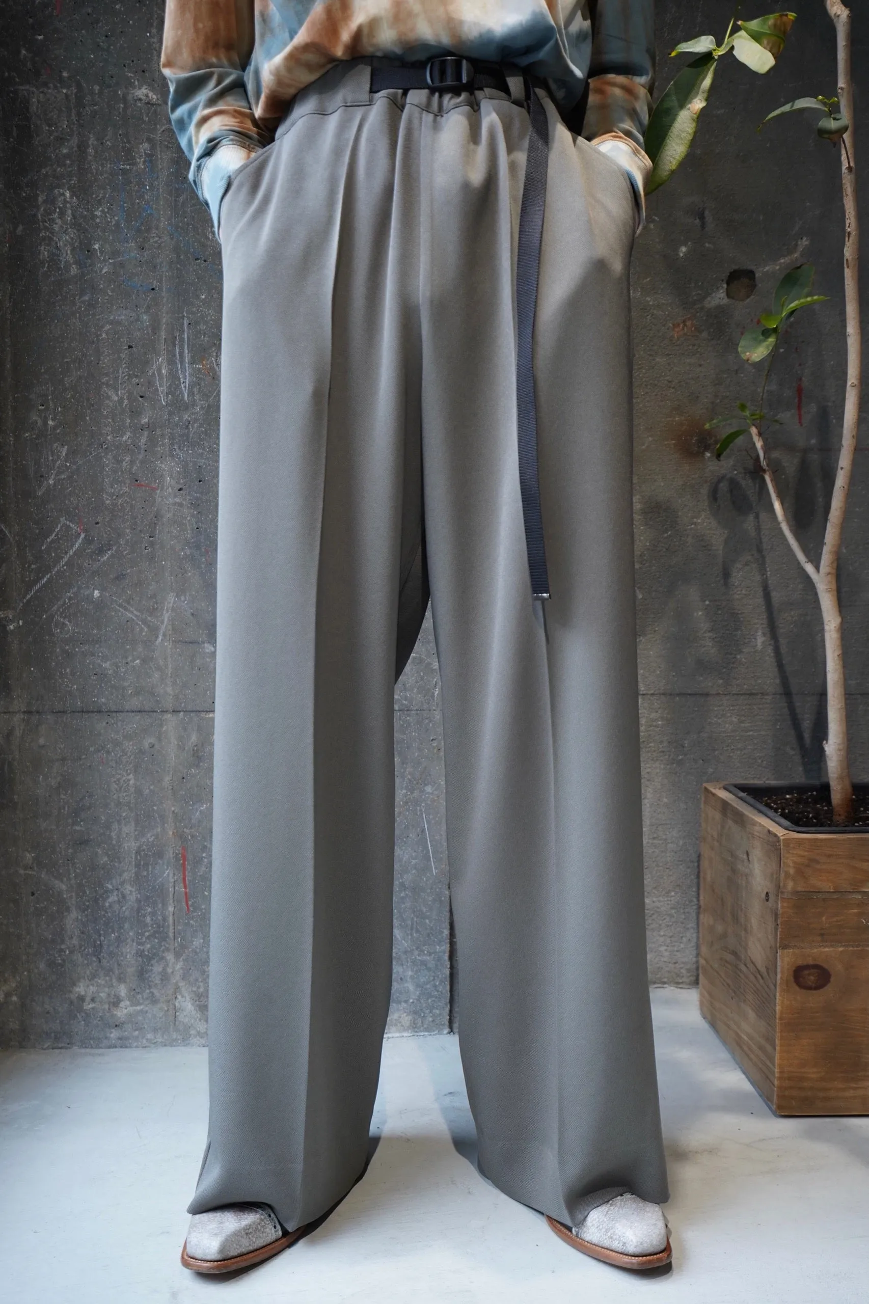 UJOH Tape-Belt Wide PNT (OLIVE GRAY)
