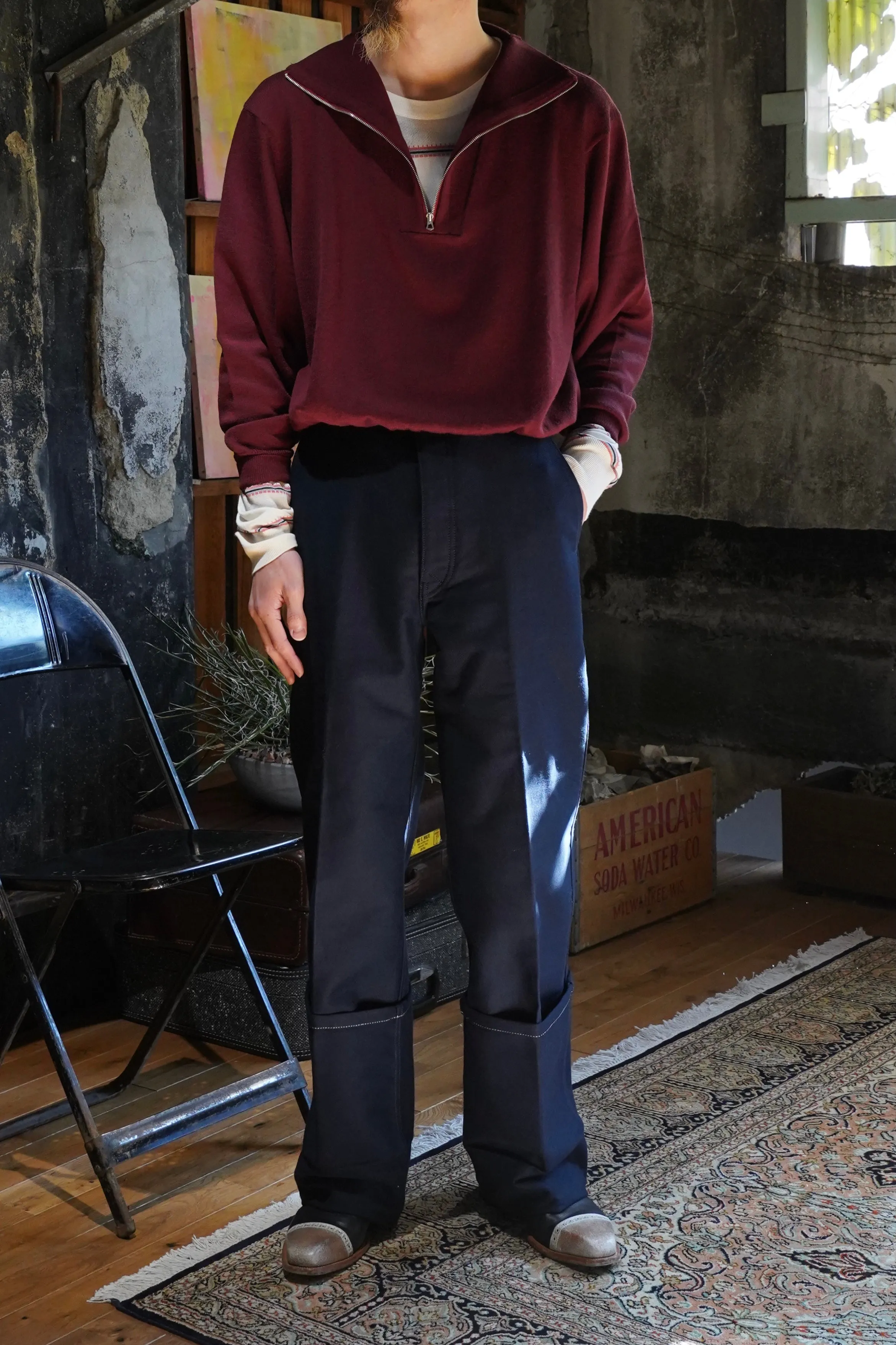 UNIFORME DEEP CUFFS WIDE CHINO TROUSERS (NAVY)