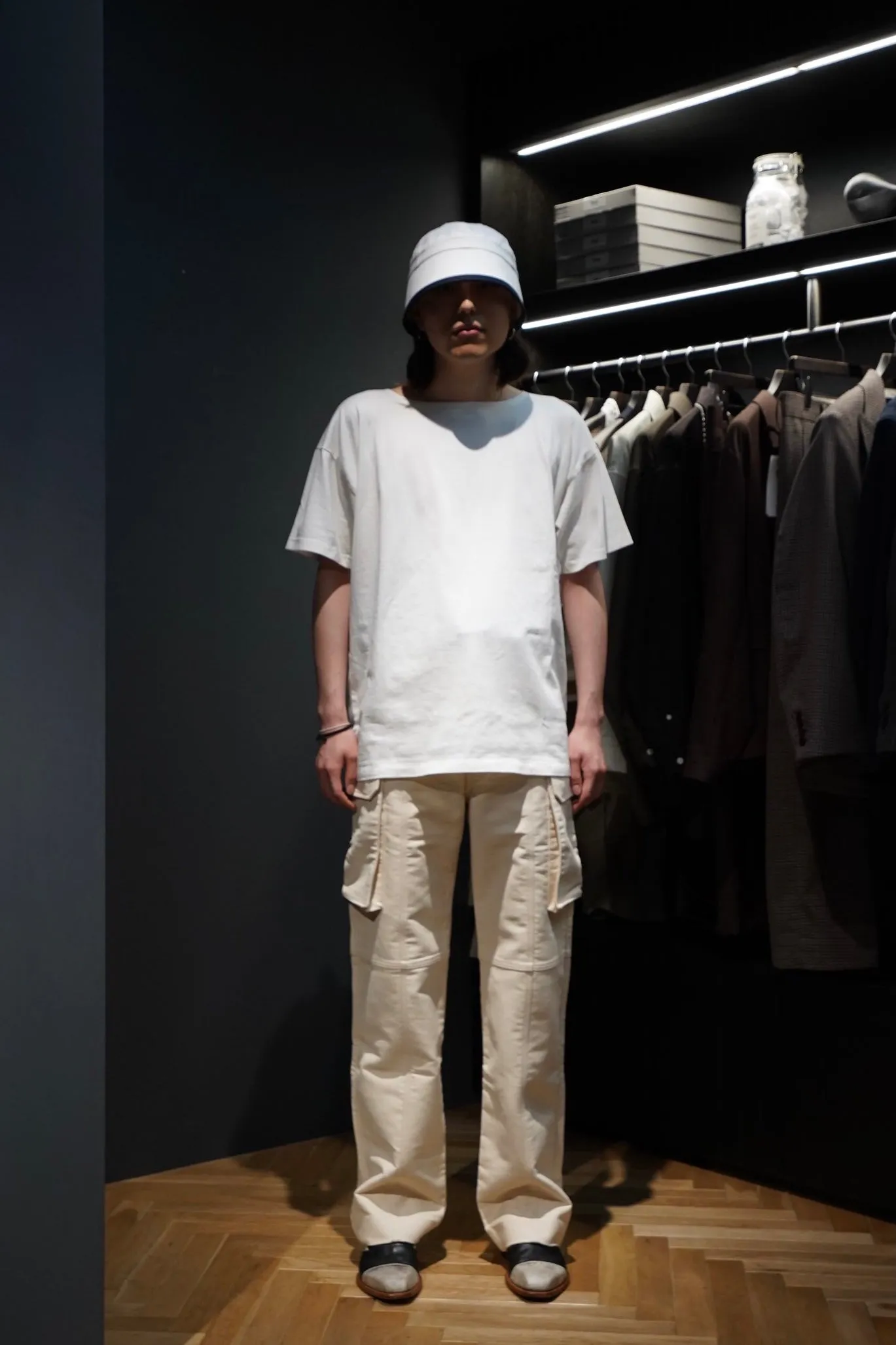 UNIFORME STITCH-DETAIL FLAP-POCKET TROUSERS