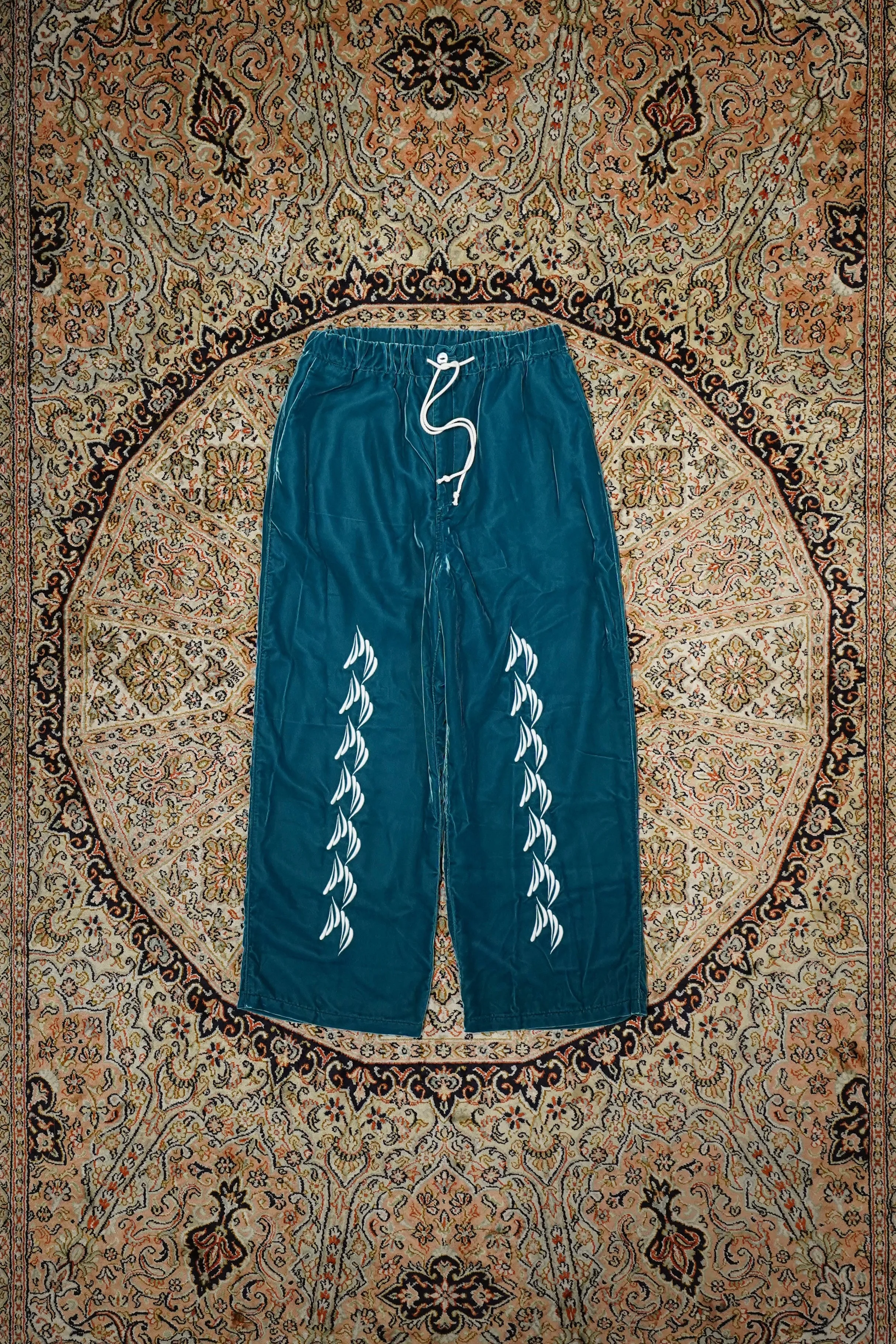 Urig EMB VELVET WIDE EASY PANTS HL (TWILIGHT)