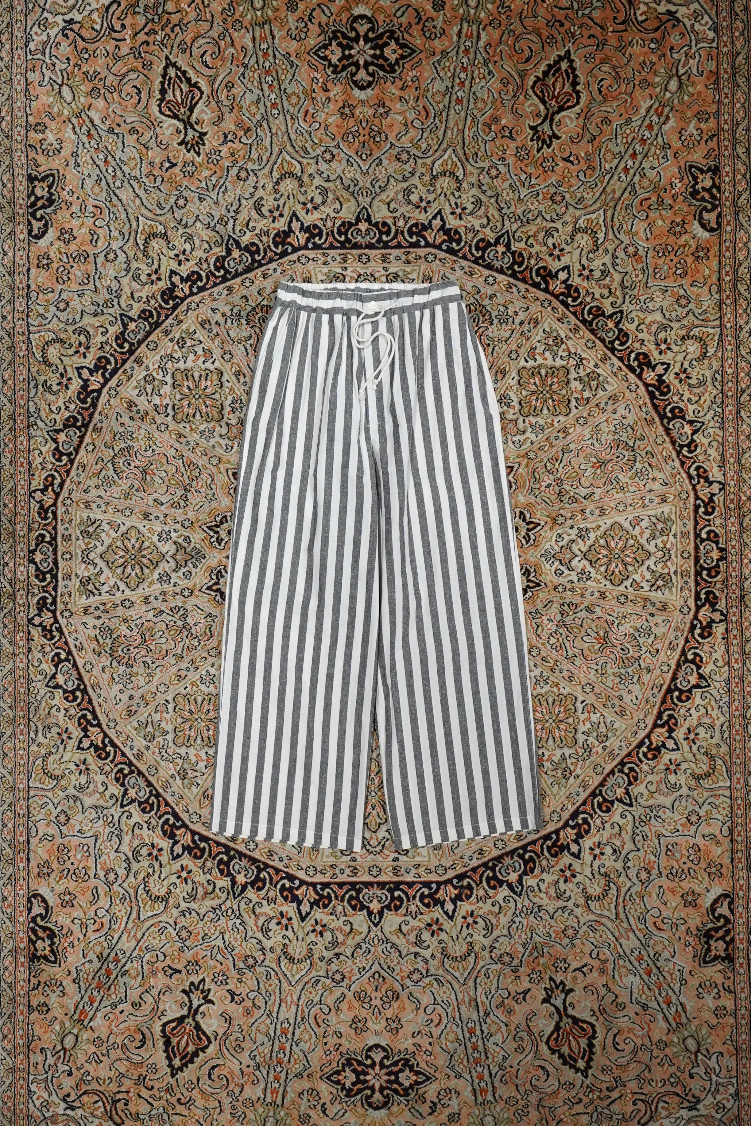 Urig STRIPE RELAX EASY PANTS (GRAY ST)