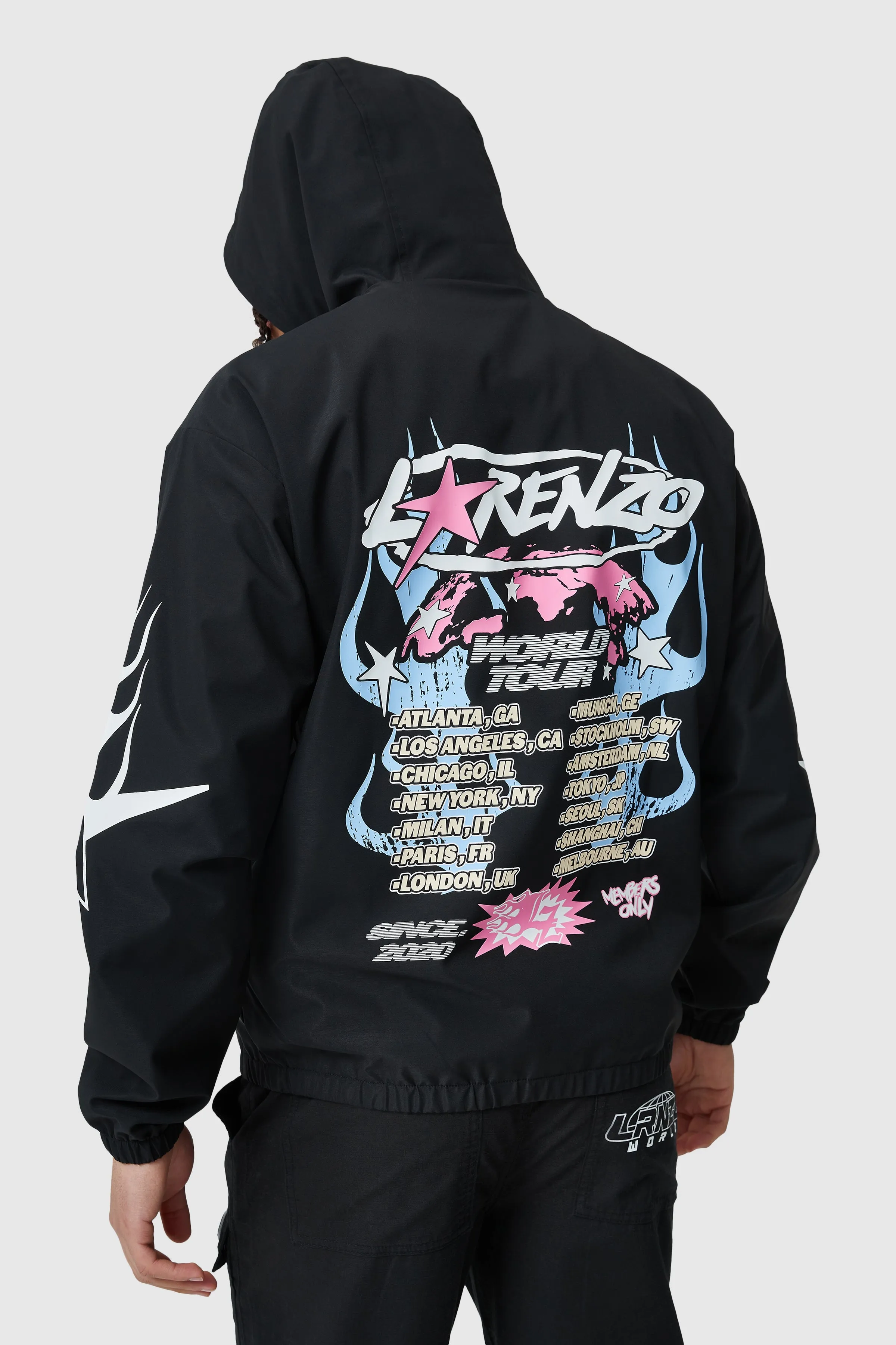 World Tour Windbreaker - Black